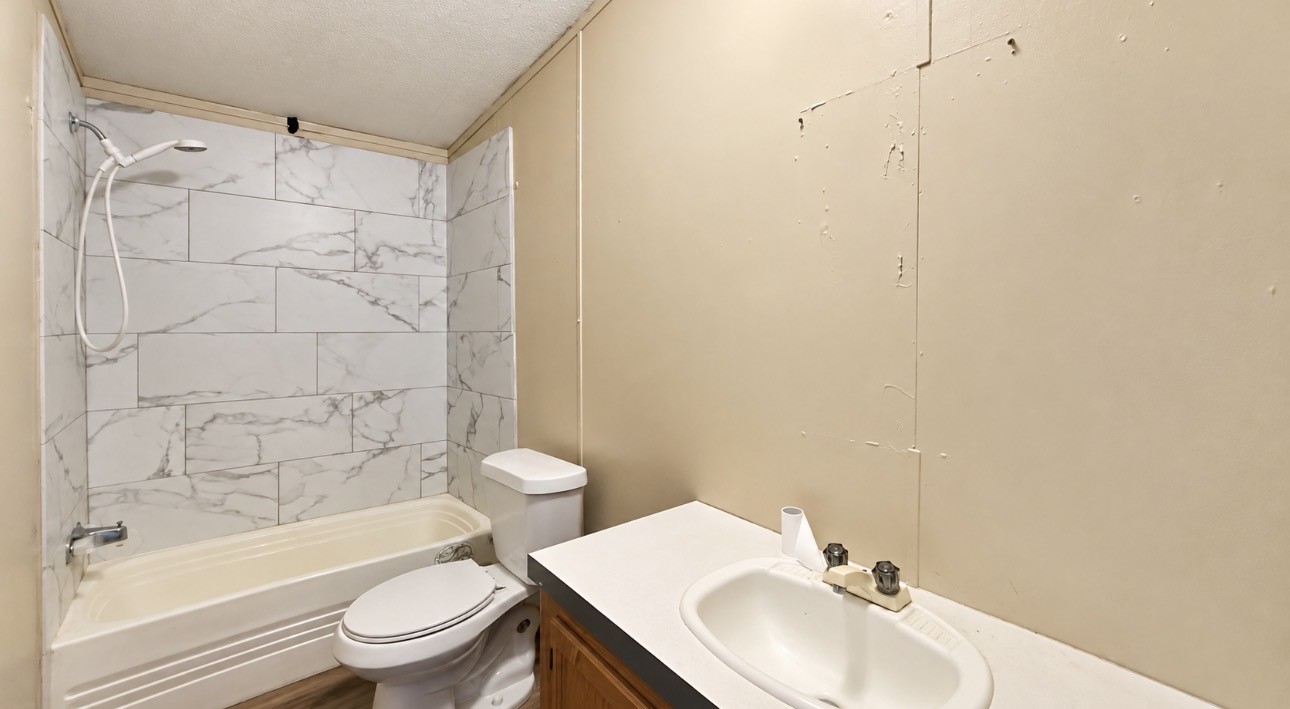 6710 Trail Loop W Property Photo 15