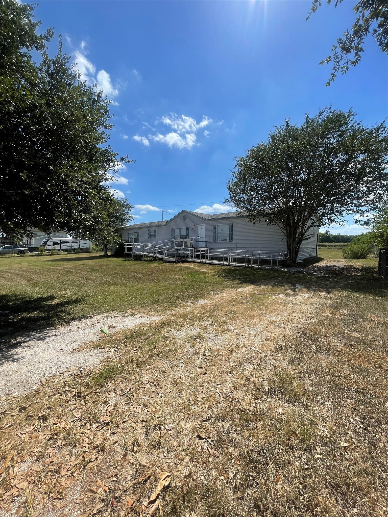 6710 Trail Loop W Property Photo 21
