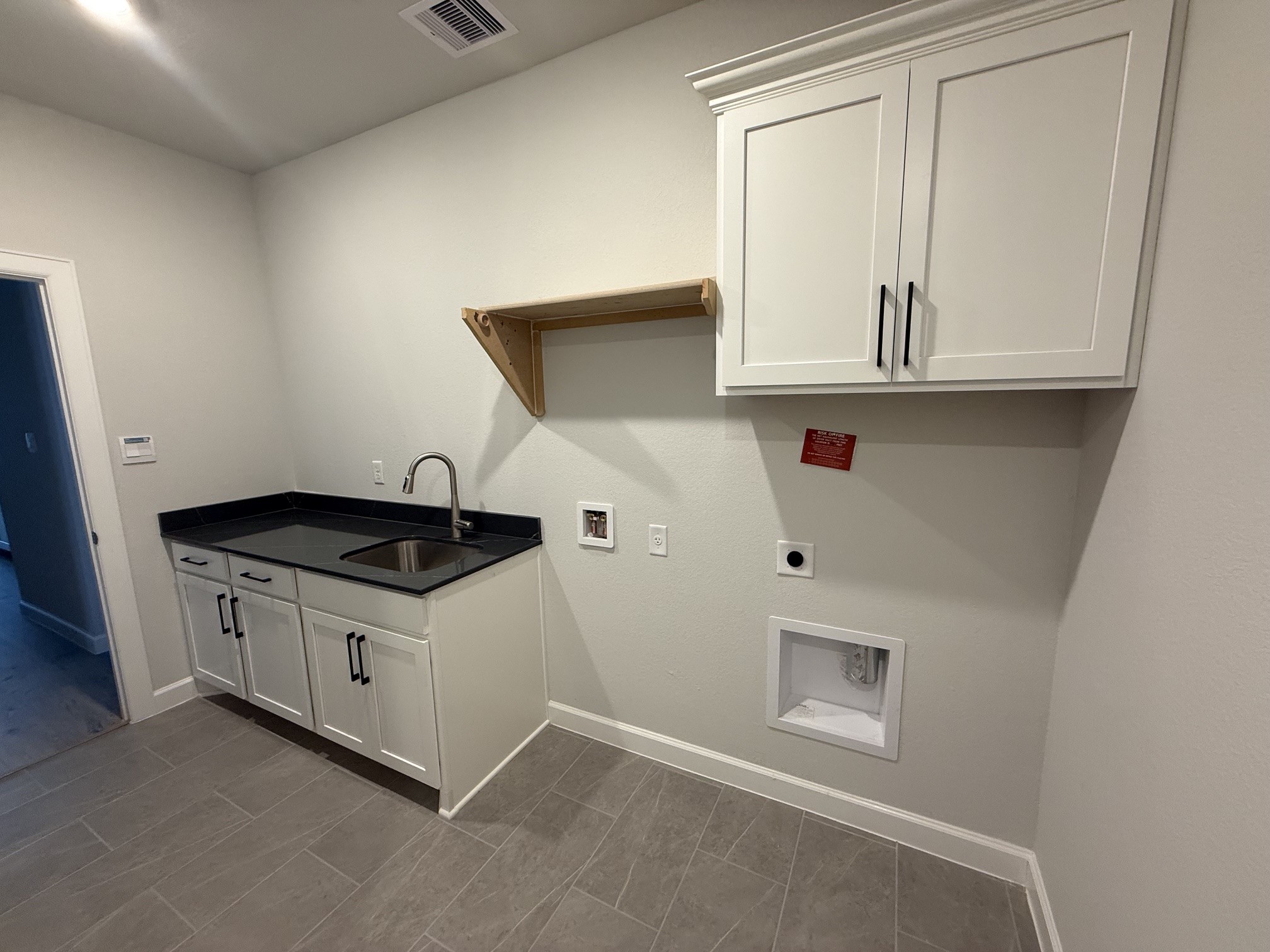 15180 Corbin Court Property Photo 8