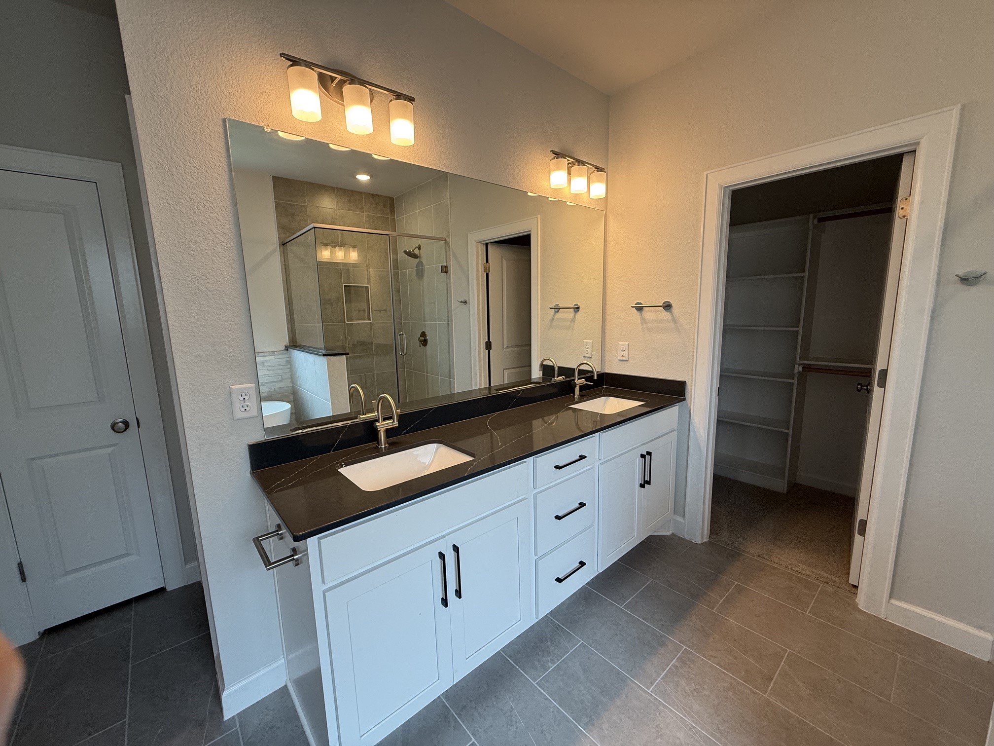 15180 Corbin Court Property Photo 11
