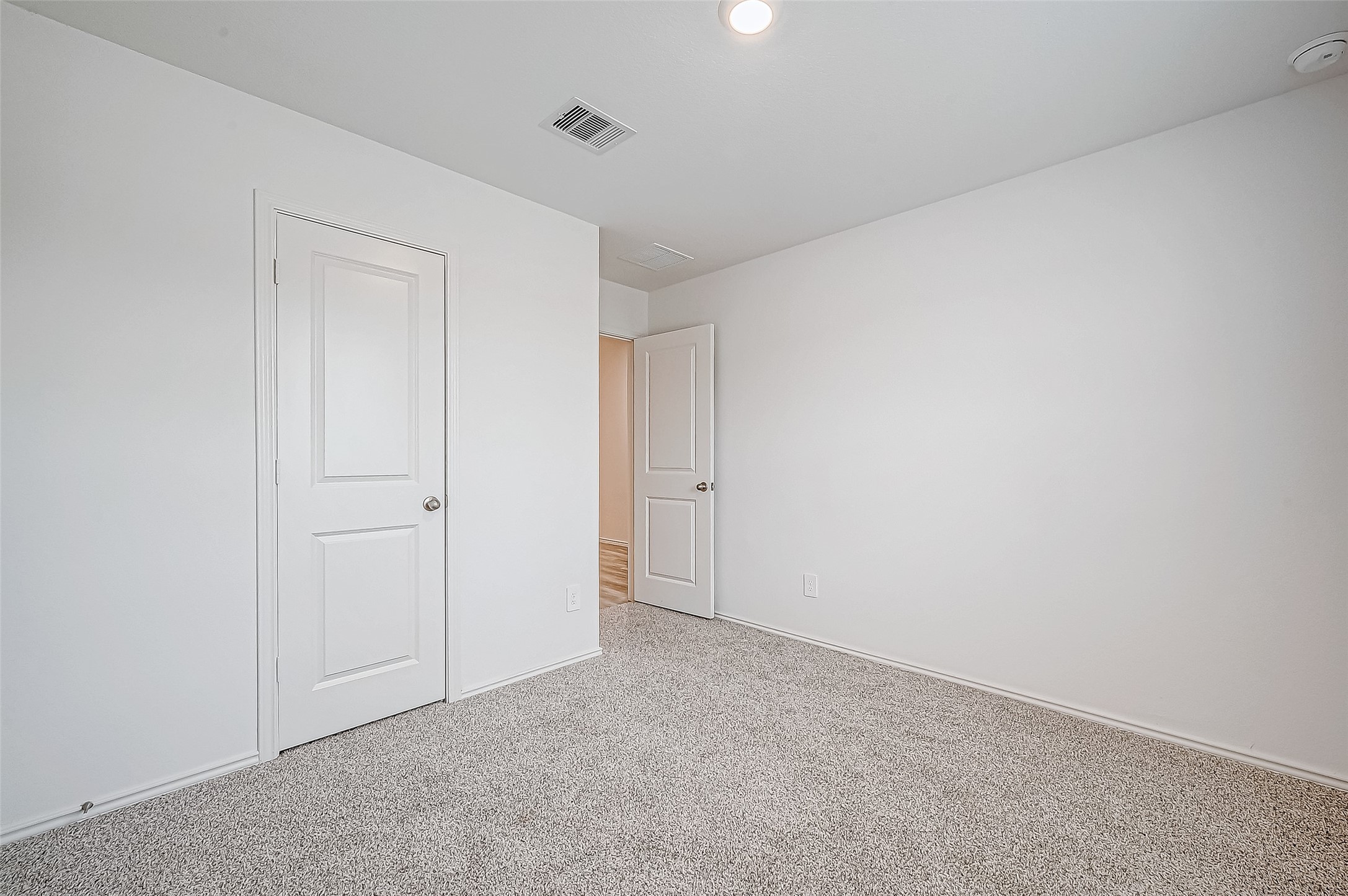5034 Balcolm Drive Property Photo 25