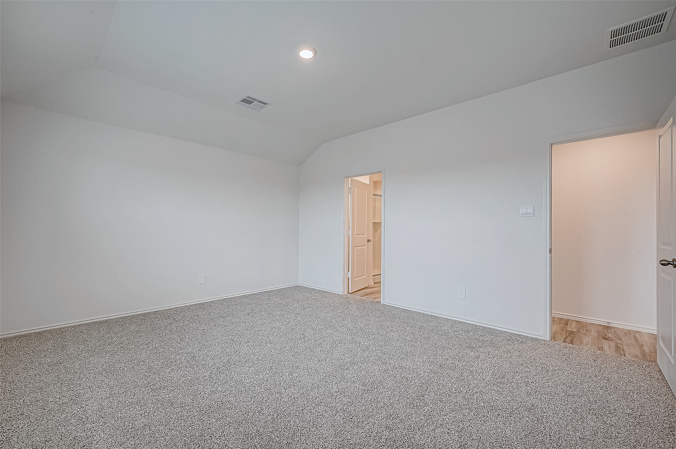 5034 Balcolm Drive Property Photo 35