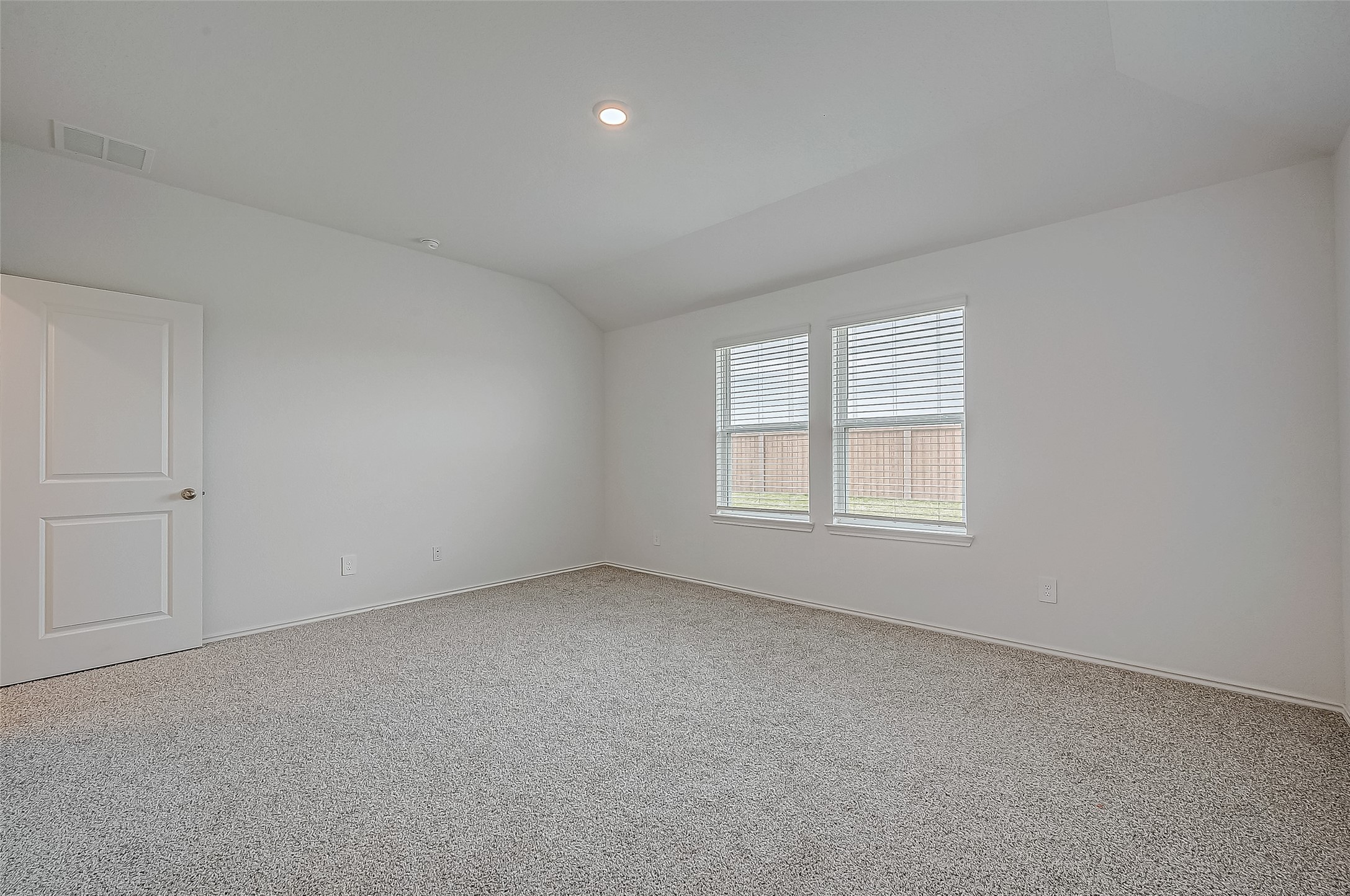 5034 Balcolm Drive Property Photo 36