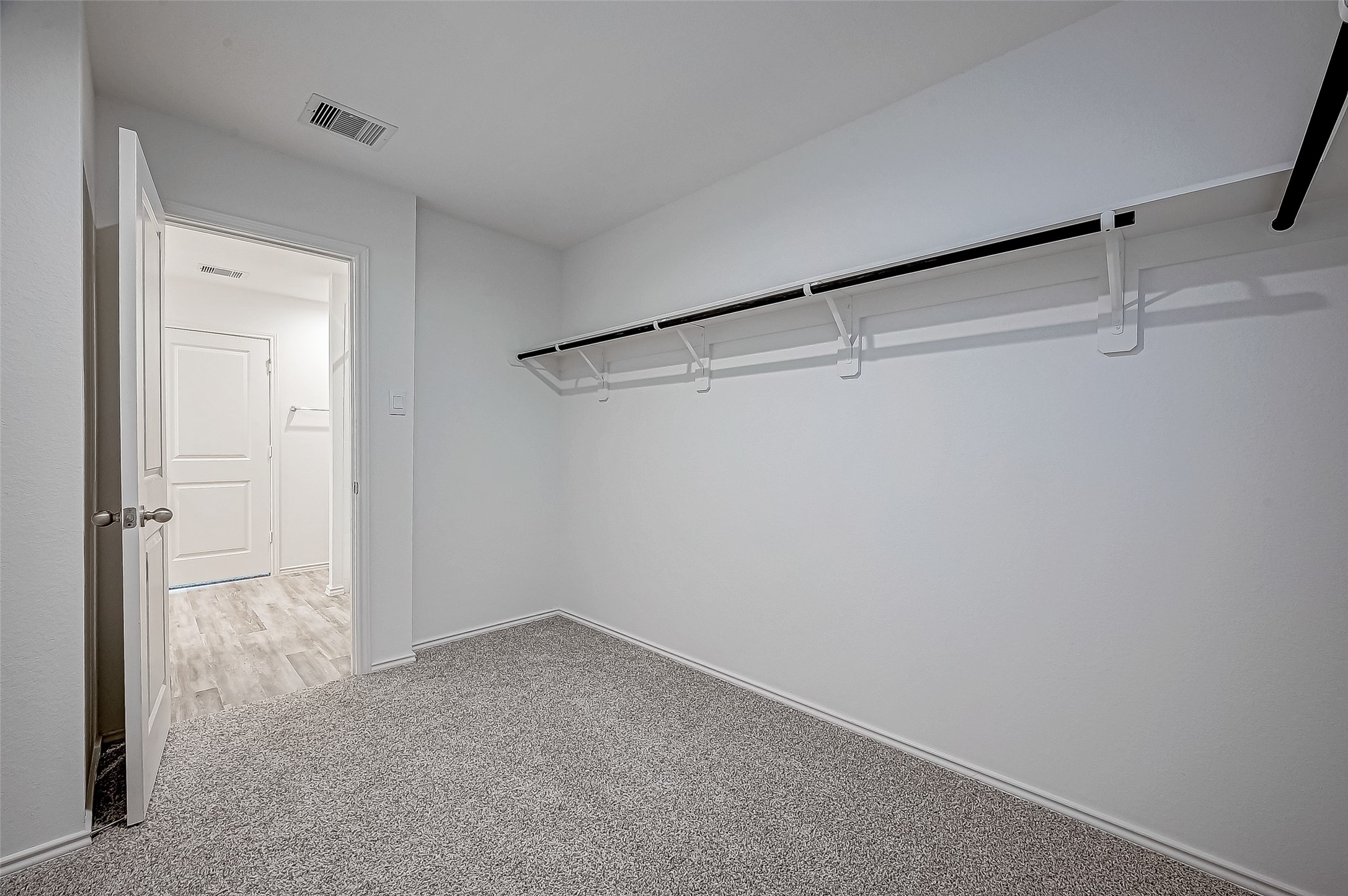 5034 Balcolm Drive Property Photo 43