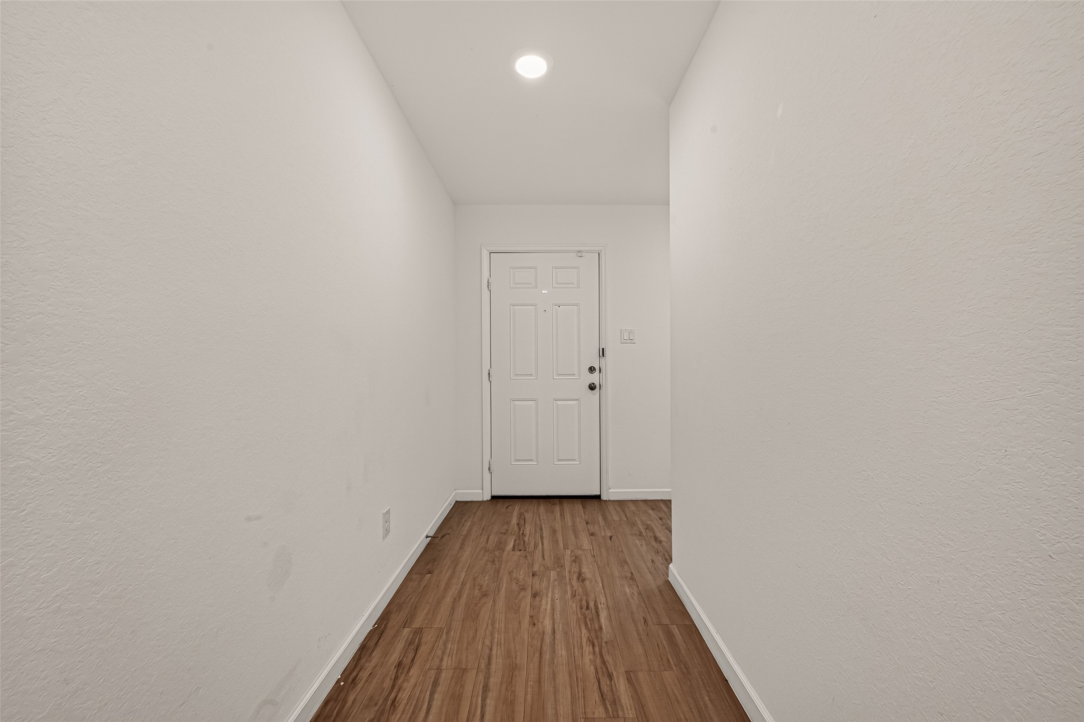 3242 Spanish Oak Lane Property Photo 4