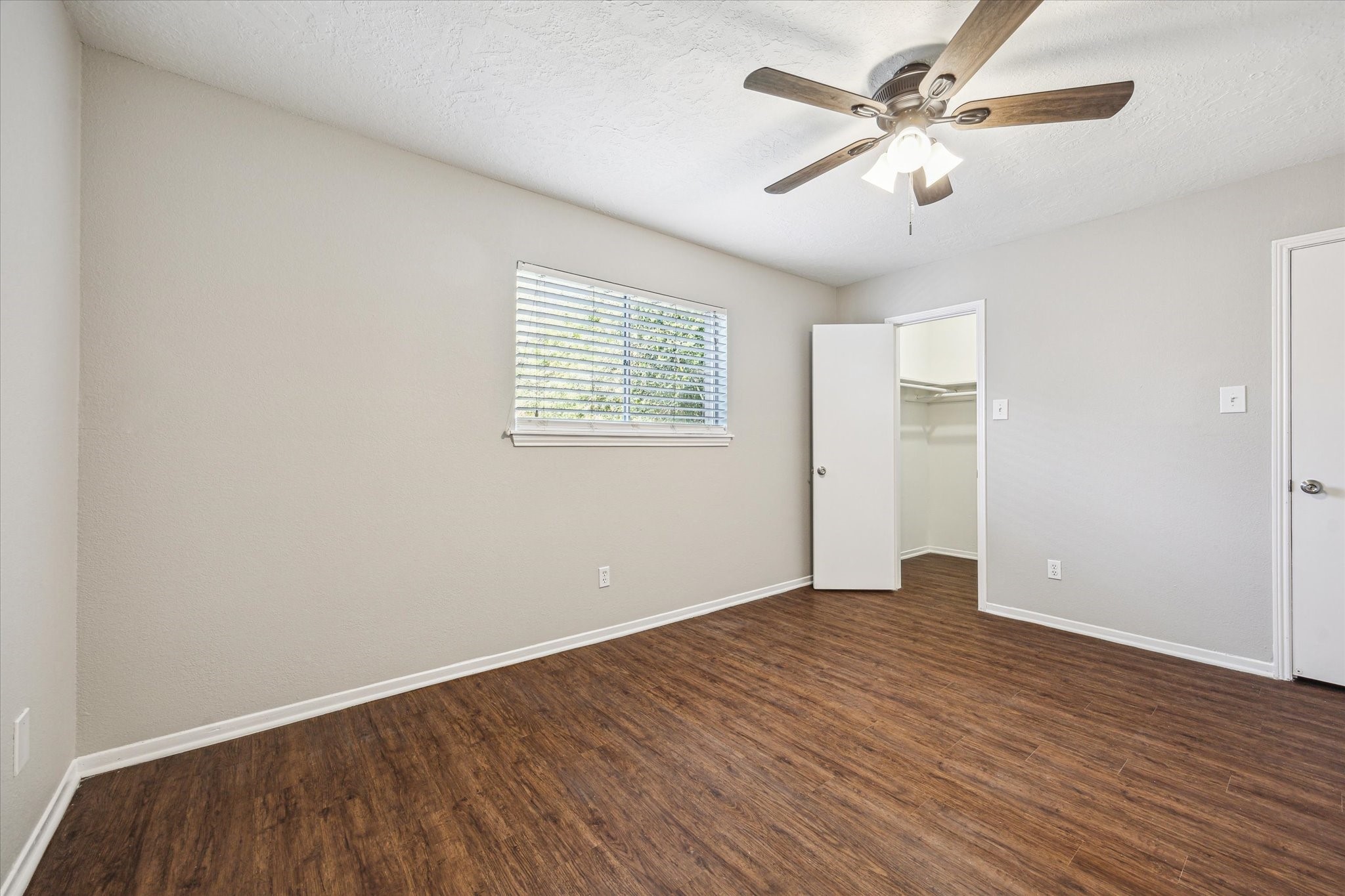 201 Emerson Street 18 Property Photo 8