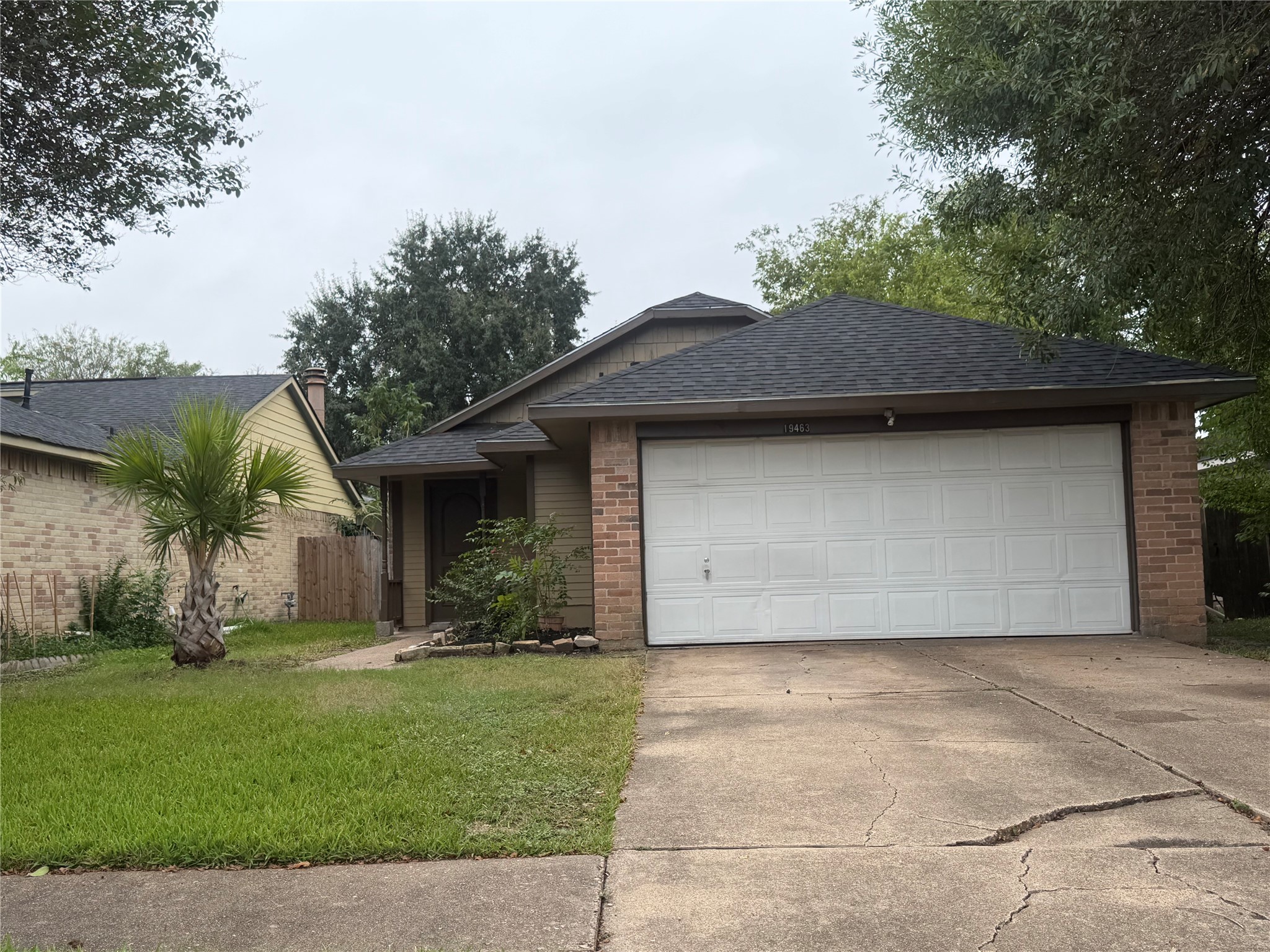 19463 Cypress Cliff Drive Property Photo 2
