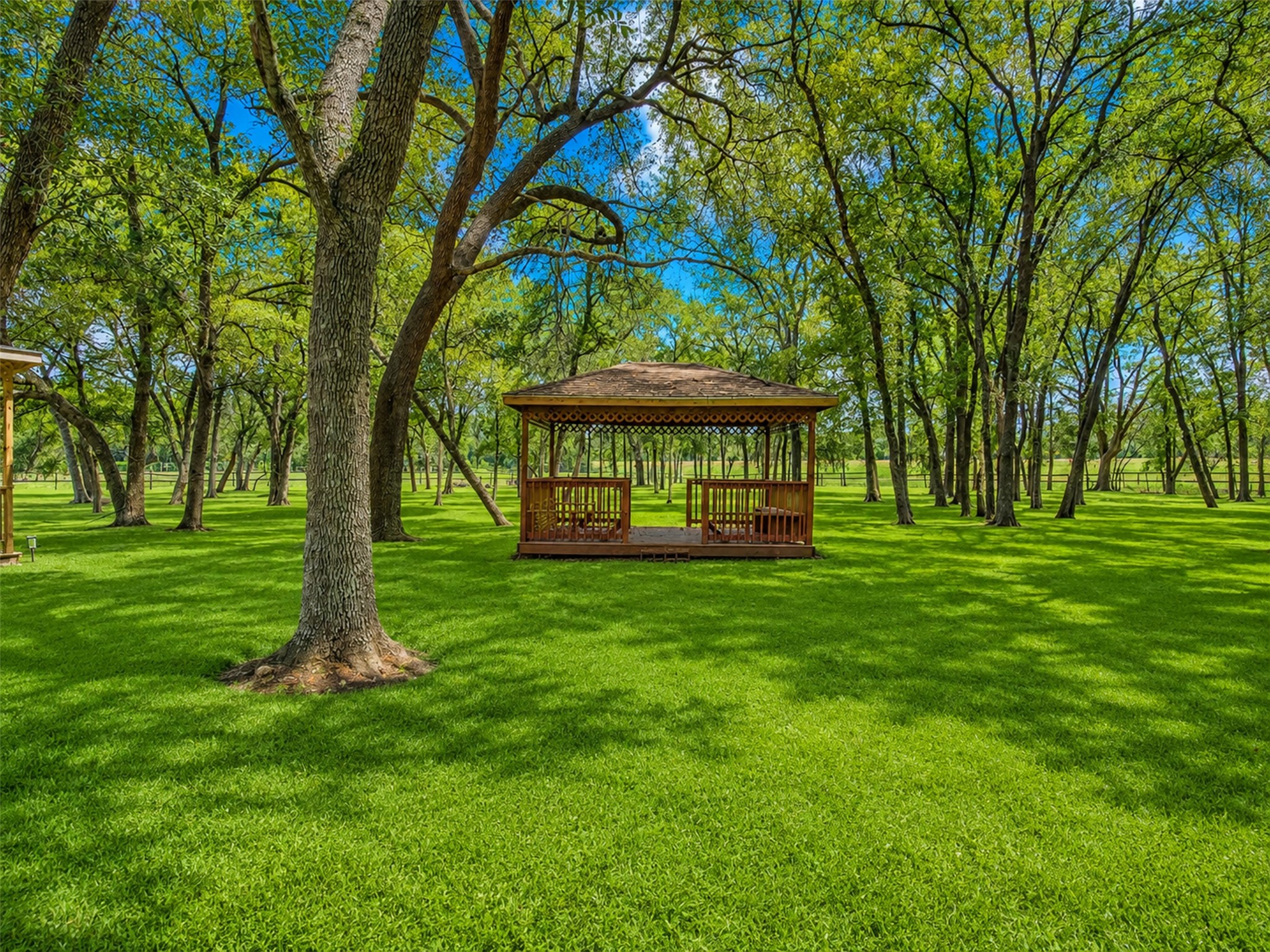 8607 Thornberry Hollow Court Property Photo 30