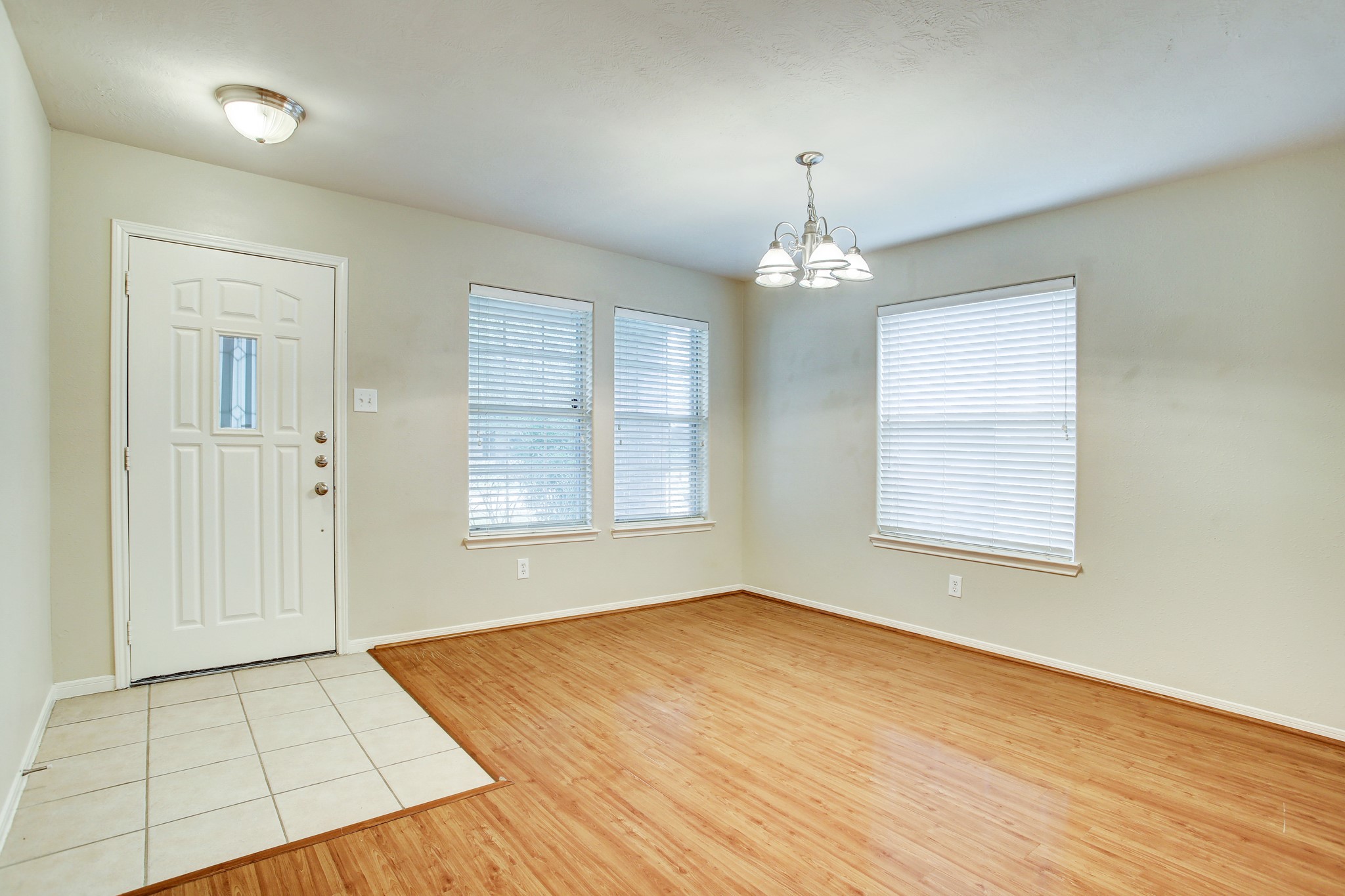 24631 Sw Cornell Park 24631 Property Photo 3