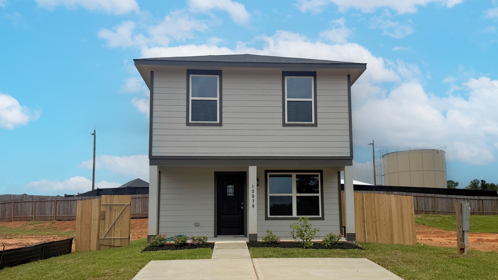 13070 Turret Bend Way Property Photo 1