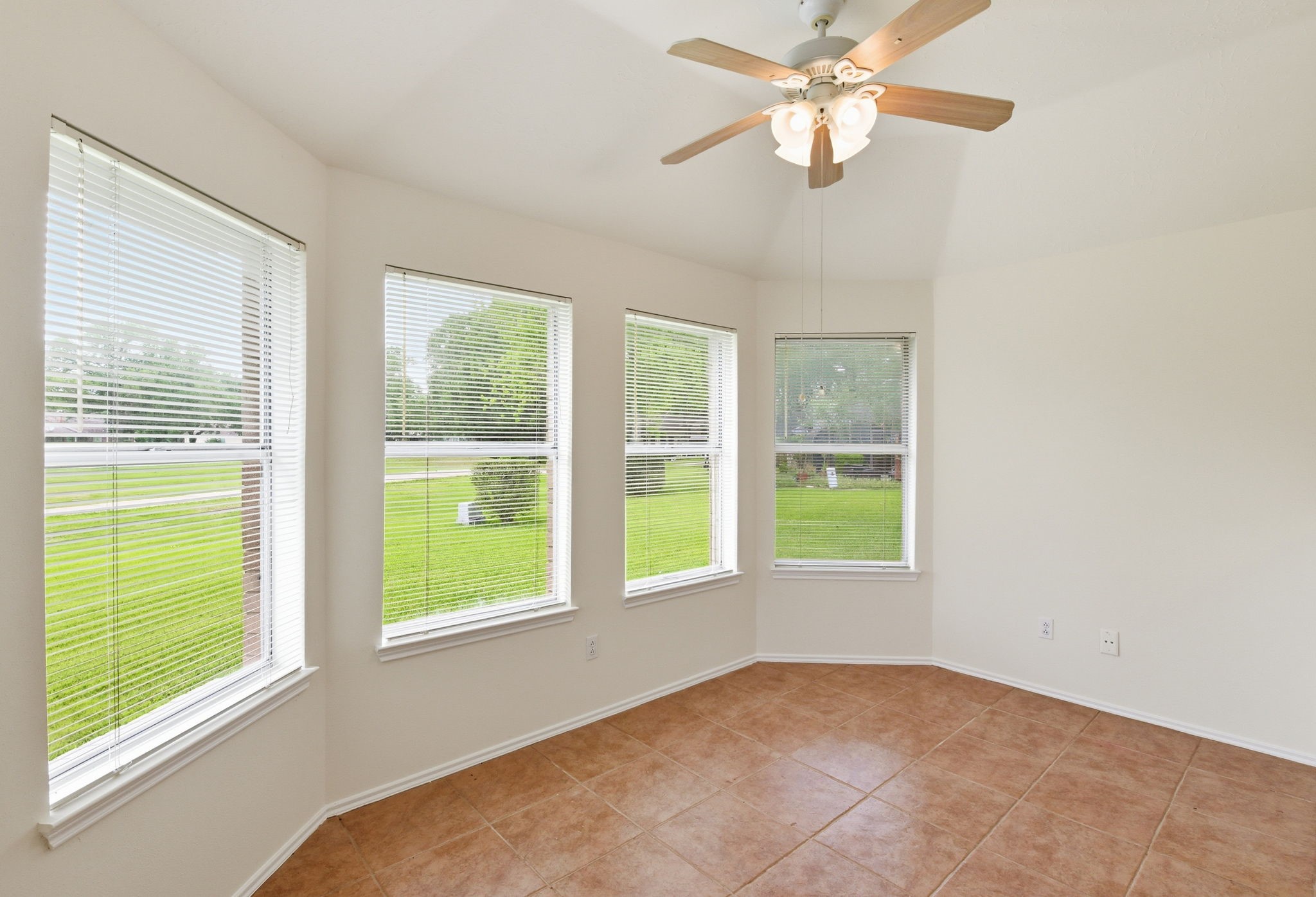 2739 S Peach Hollow Circle Property Photo 20