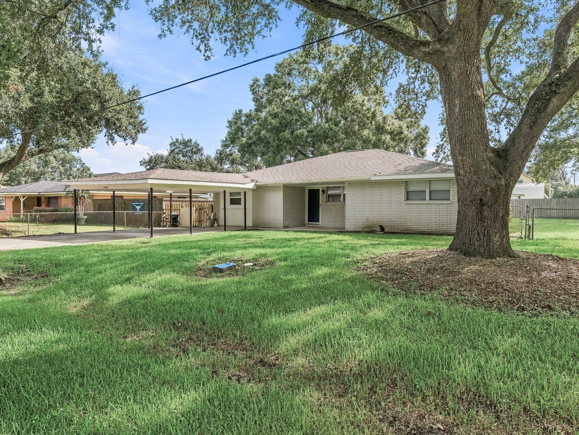 15589 San Jacinto Street Property Photo 3