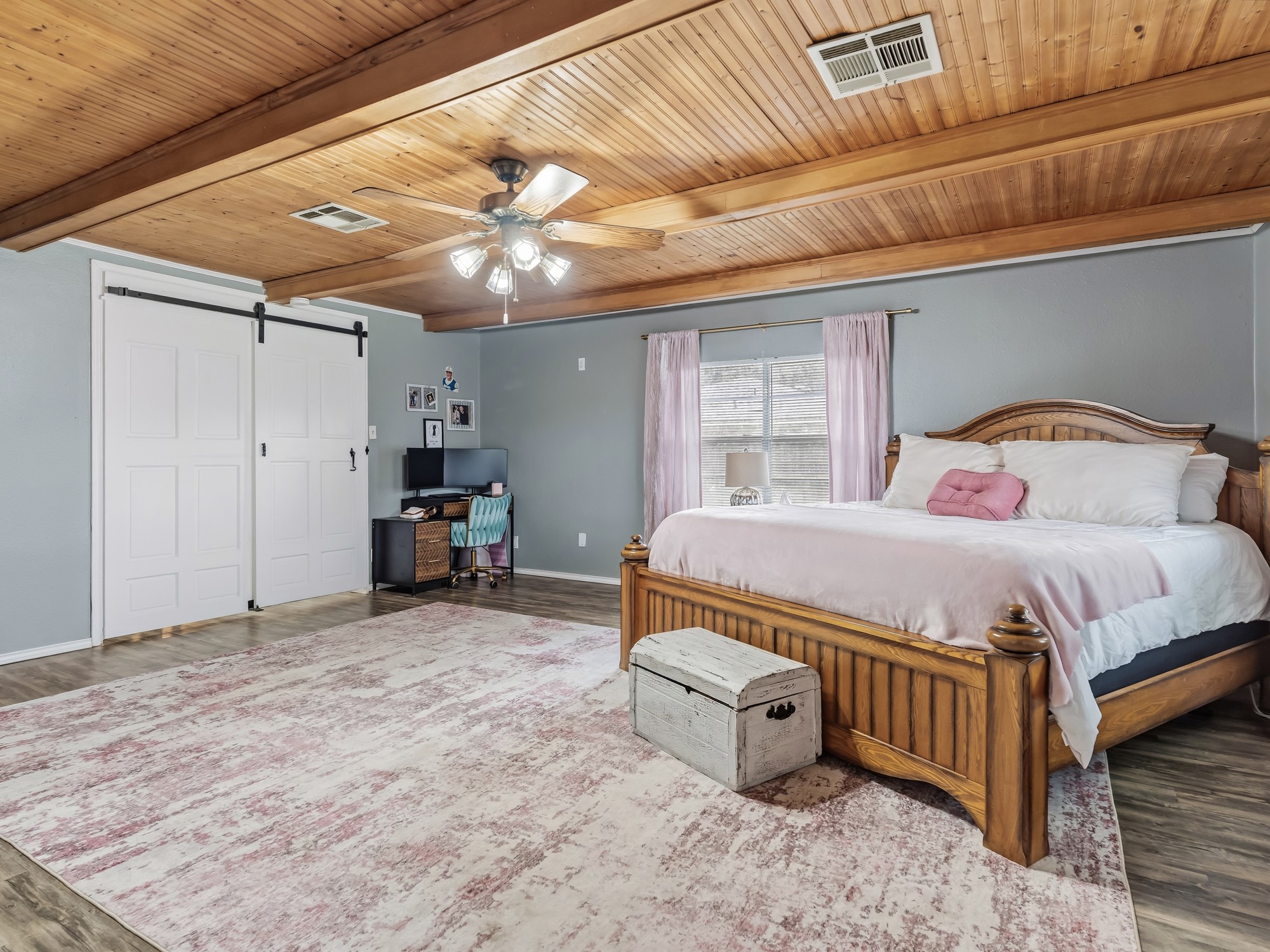 15589 San Jacinto Street Property Photo 19