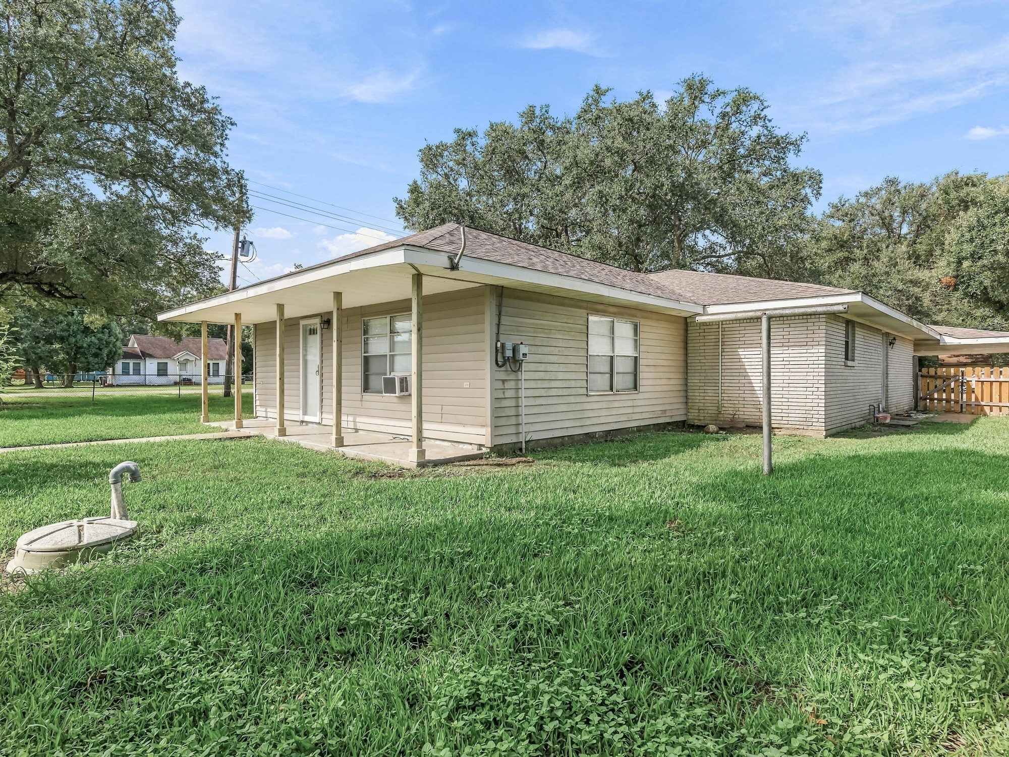 15589 San Jacinto Street Property Photo 25