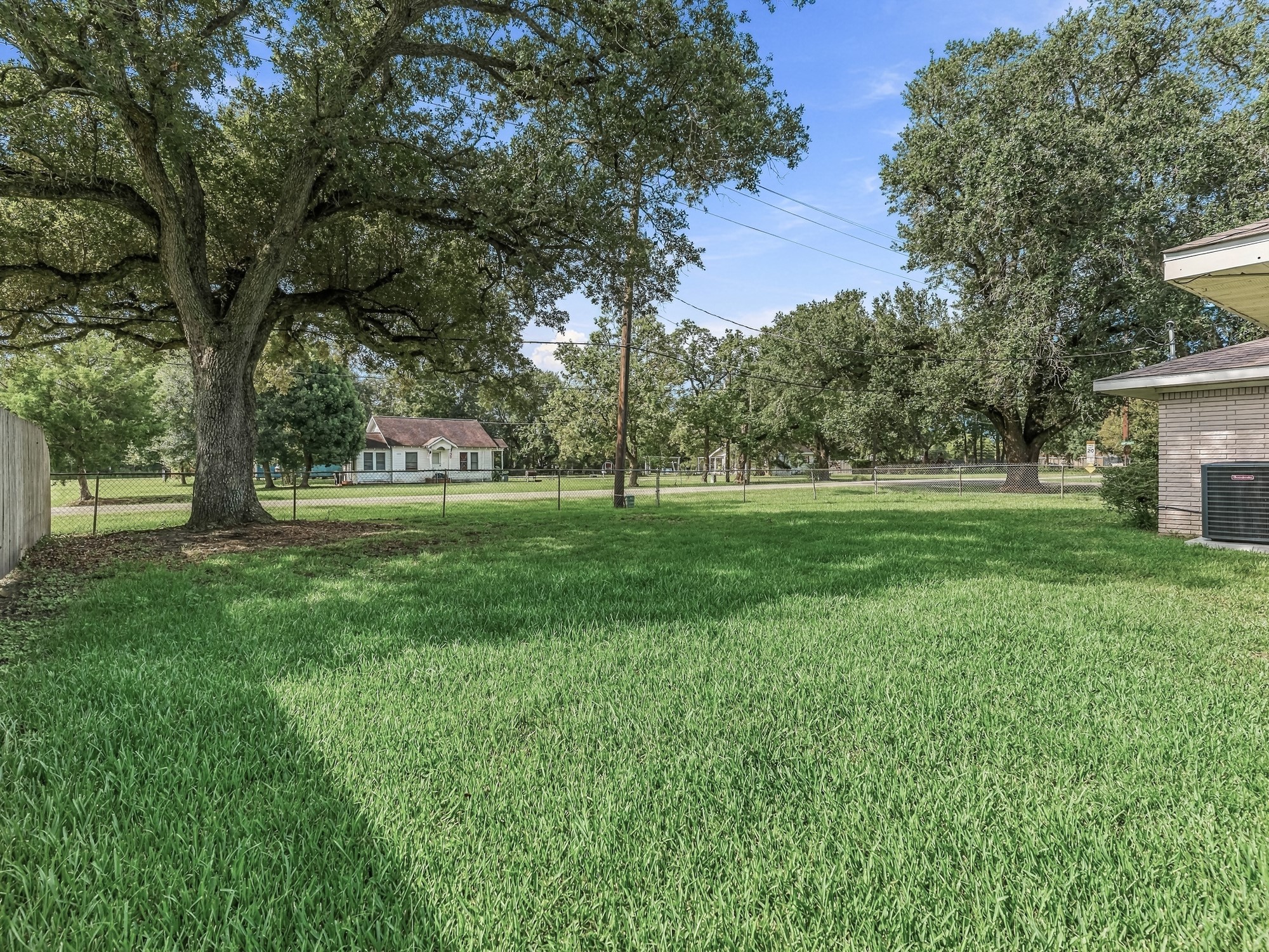 15589 San Jacinto Street Property Photo 28