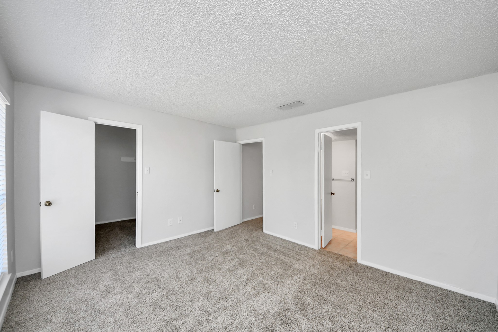 3750 Tanglewilde Street A7 Property Photo 29