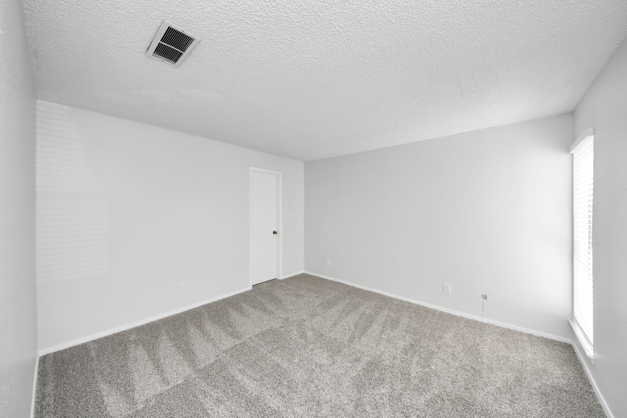 3750 Tanglewilde Street A7 Property Photo 31