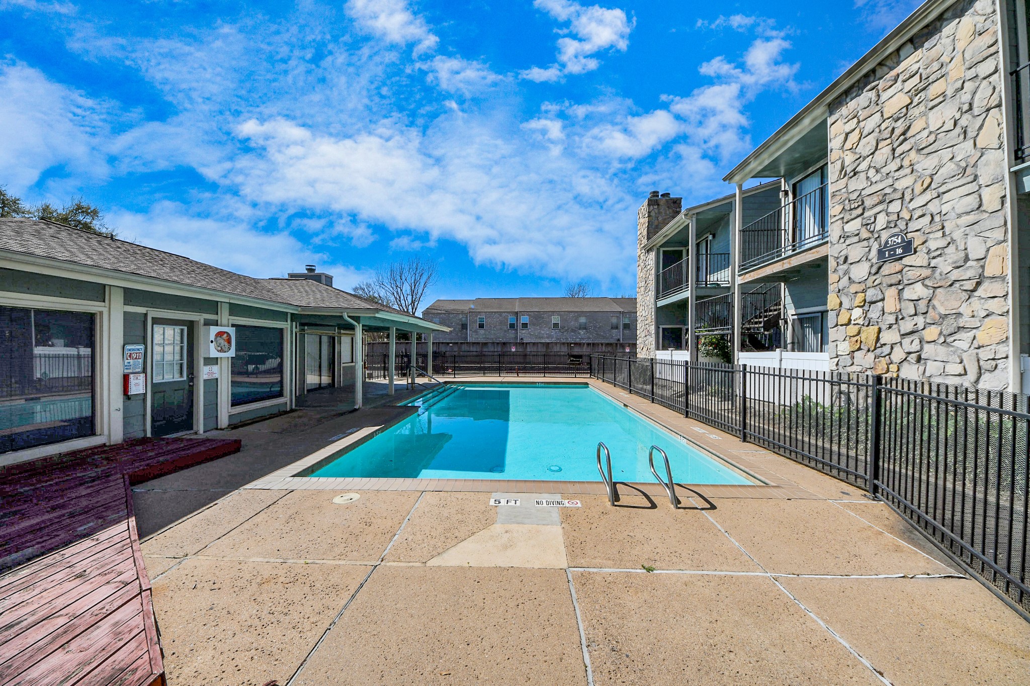 3750 Tanglewilde Street A7 Property Photo 34