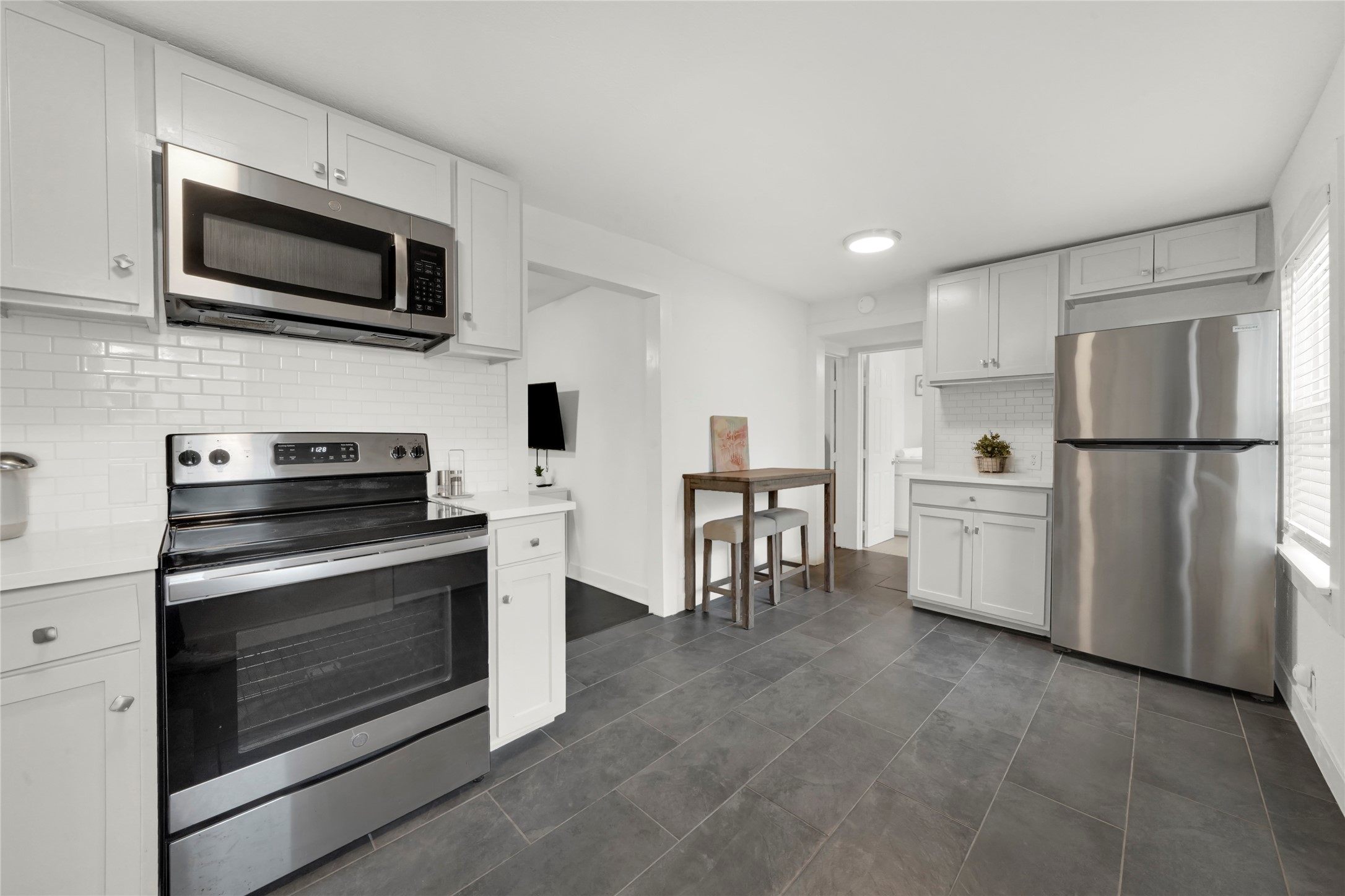 5603 Petty A Property Photo 4