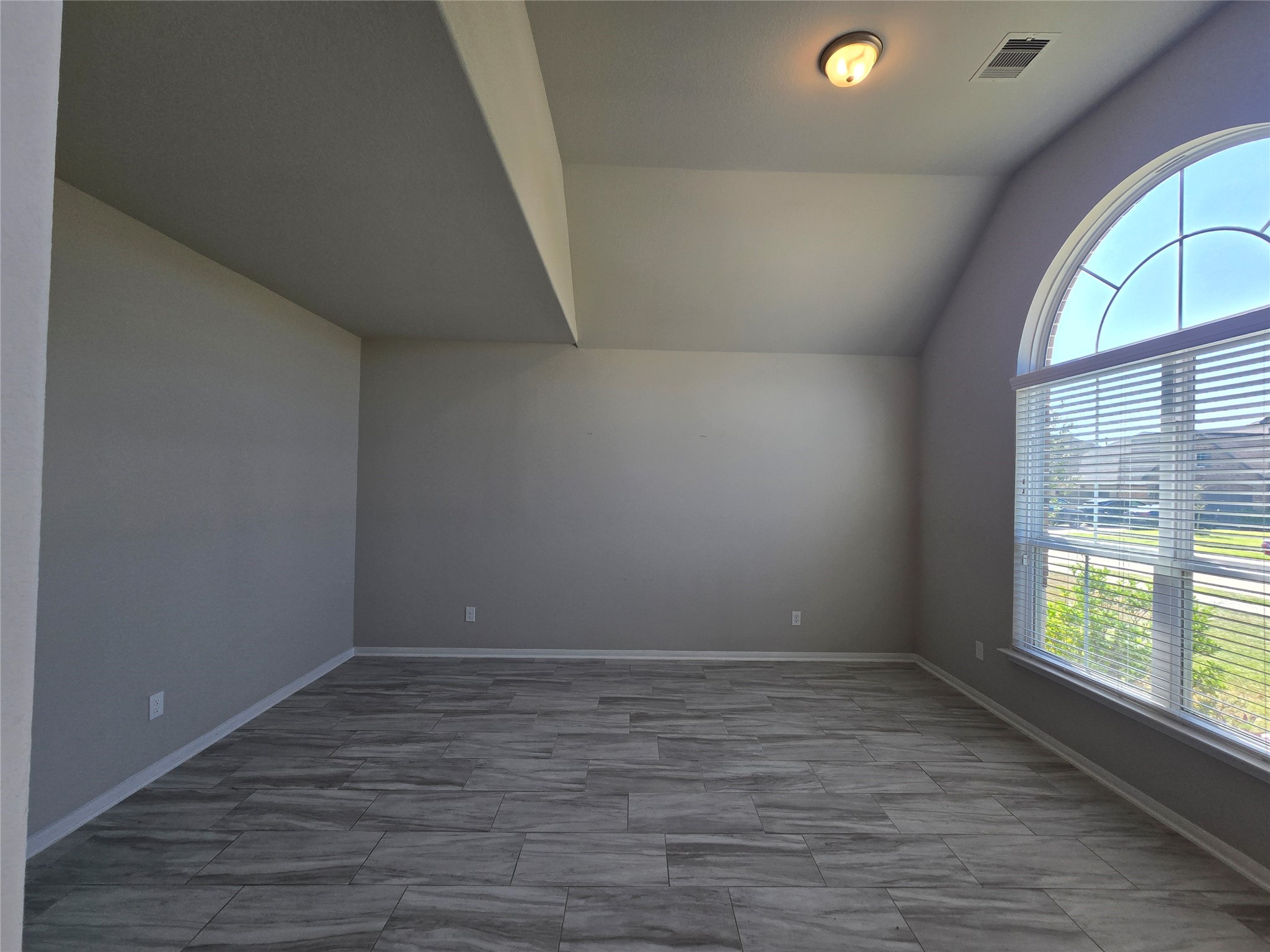 20622 Enrique Drive Property Photo 7