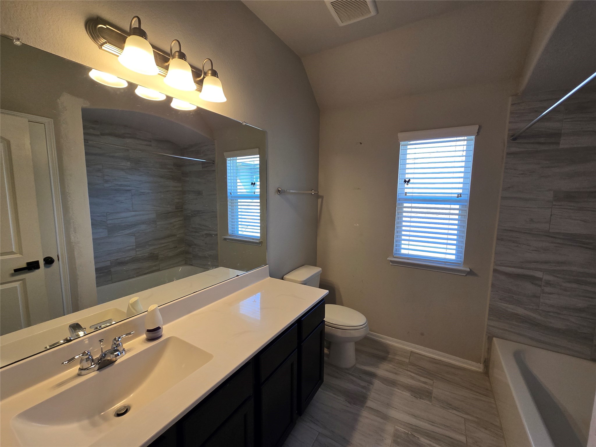 20622 Enrique Drive Property Photo 26