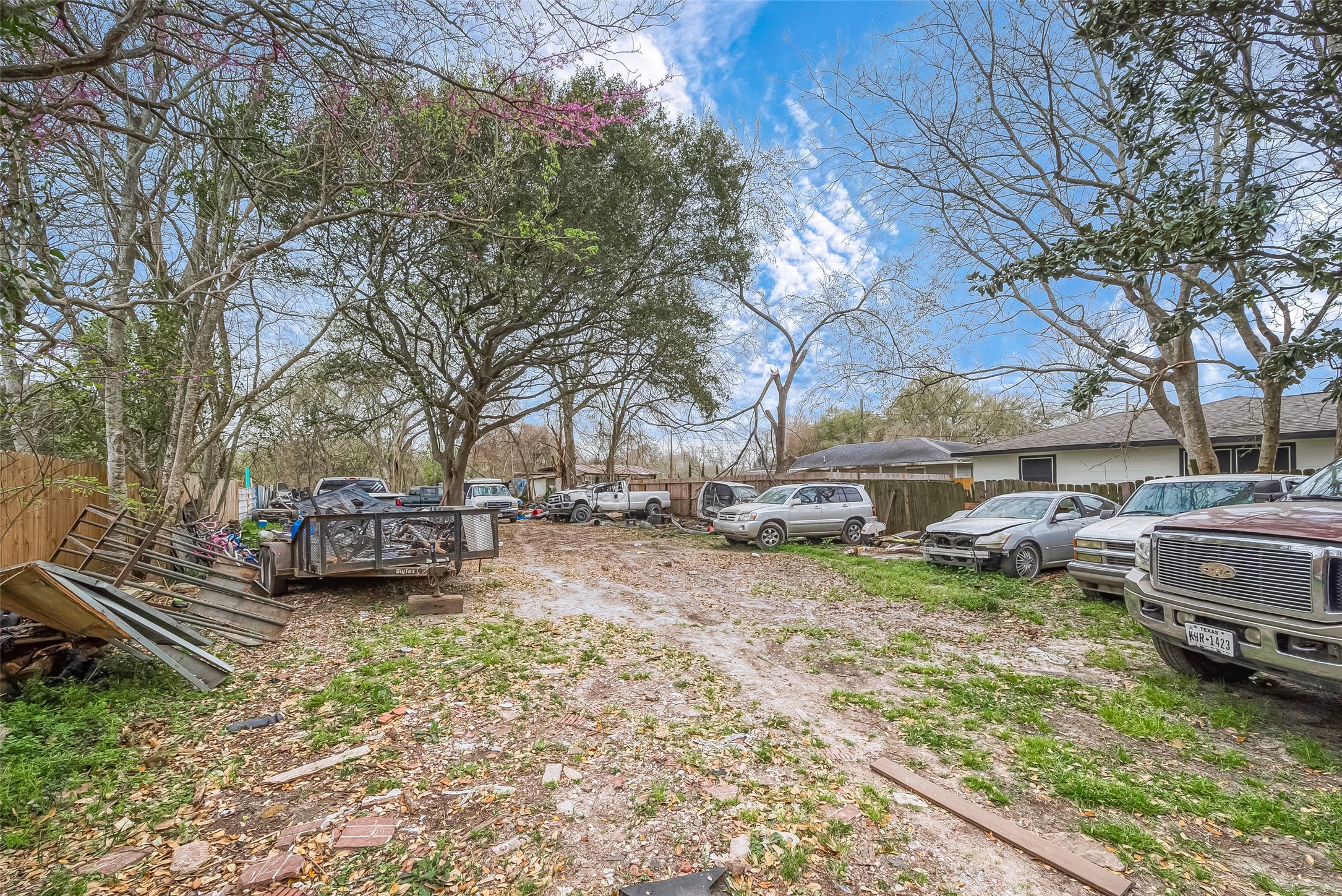 5206 Denmark Street Property Photo 4