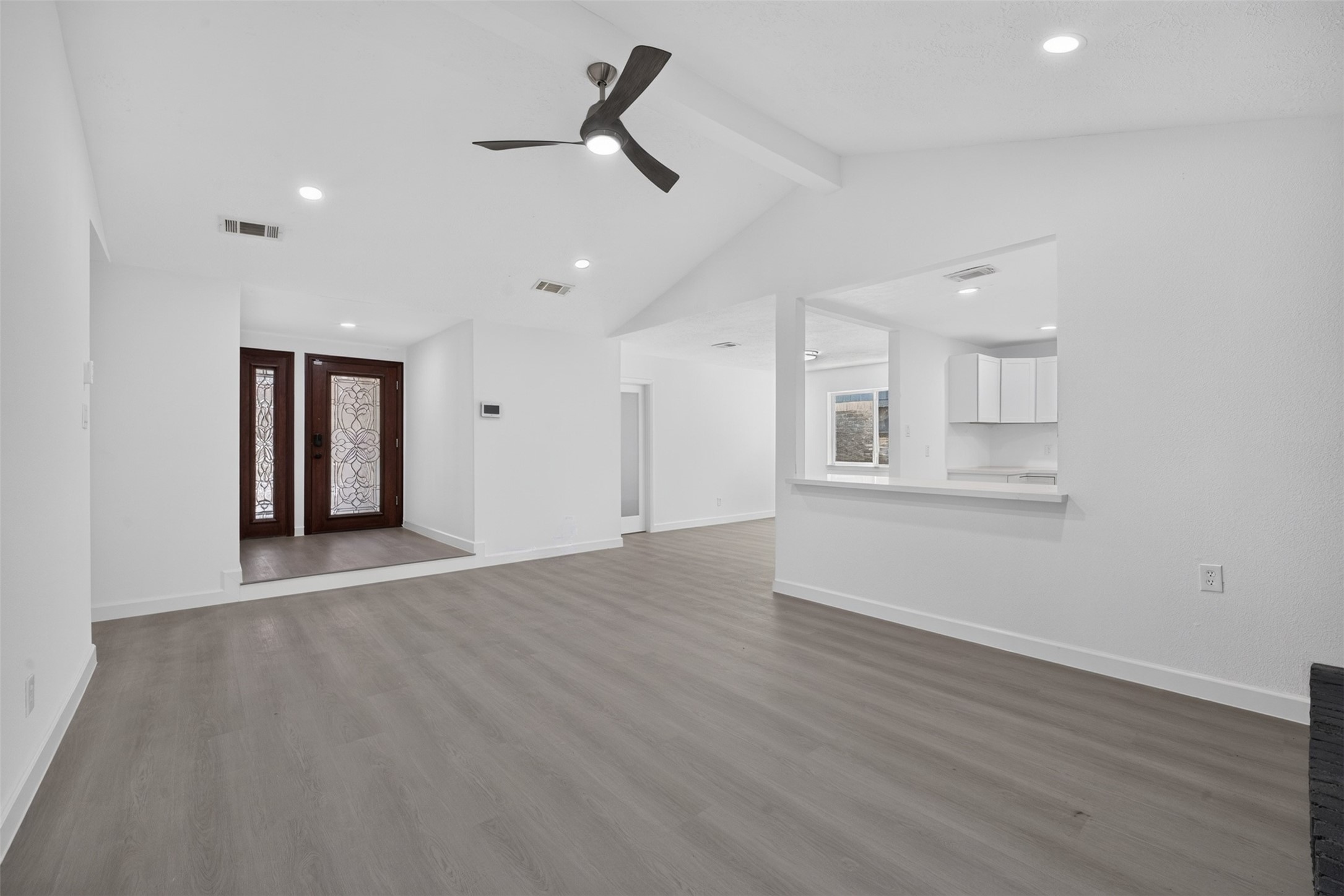 4247 Rosegate Drive Property Photo 4