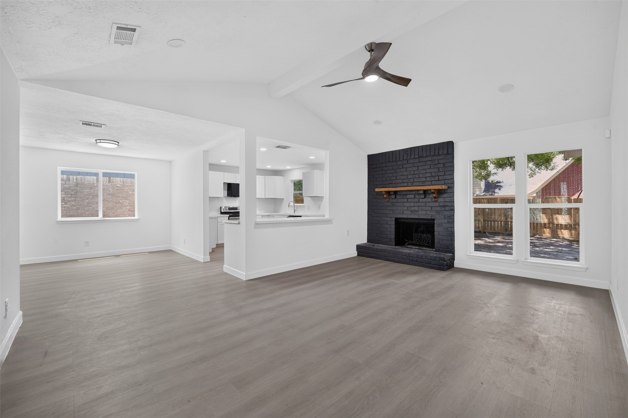 4247 Rosegate Drive Property Photo 14