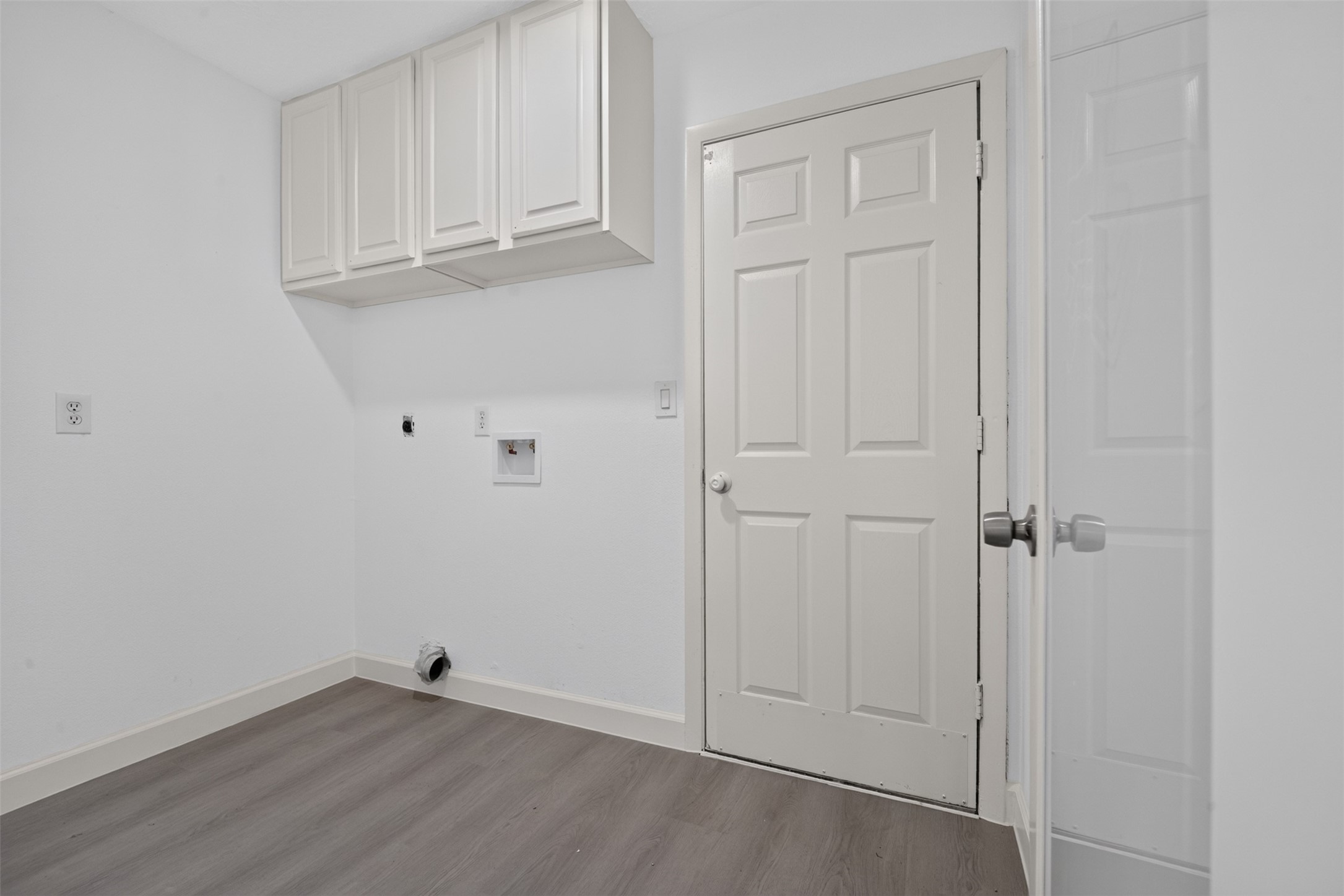 4247 Rosegate Drive Property Photo 19