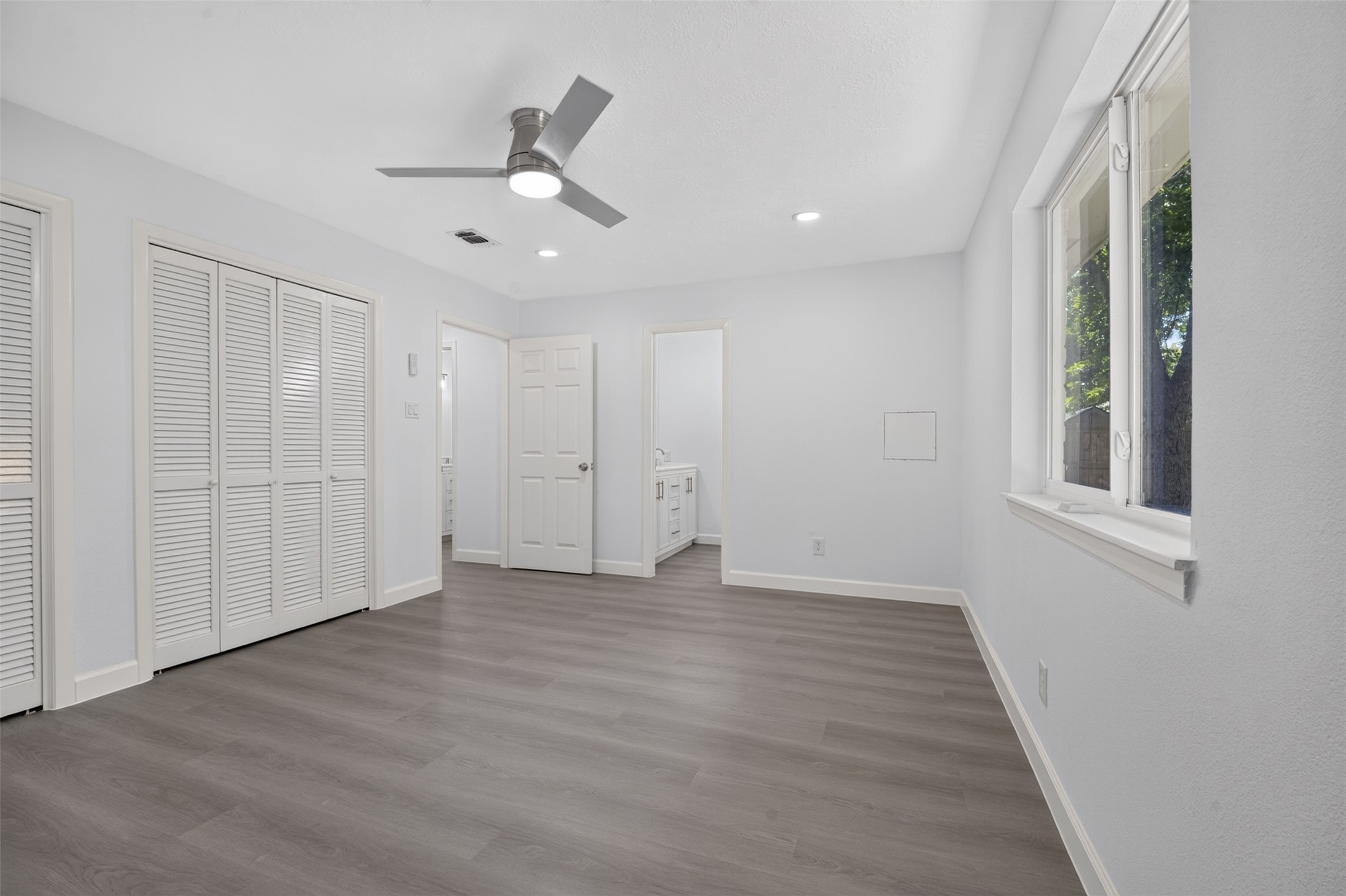 4247 Rosegate Drive Property Photo 25