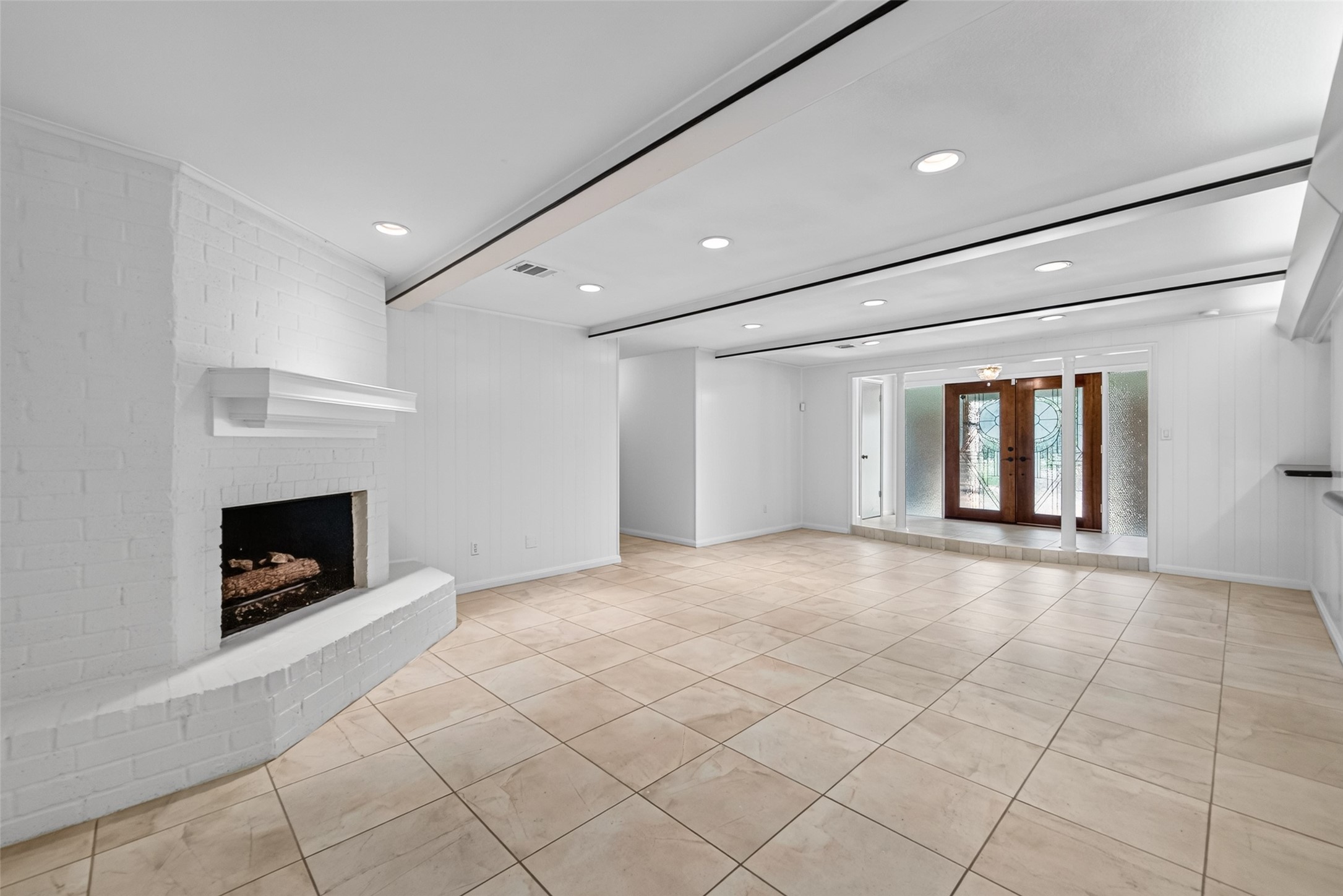 6222 Creekbend Drive Property Photo 13