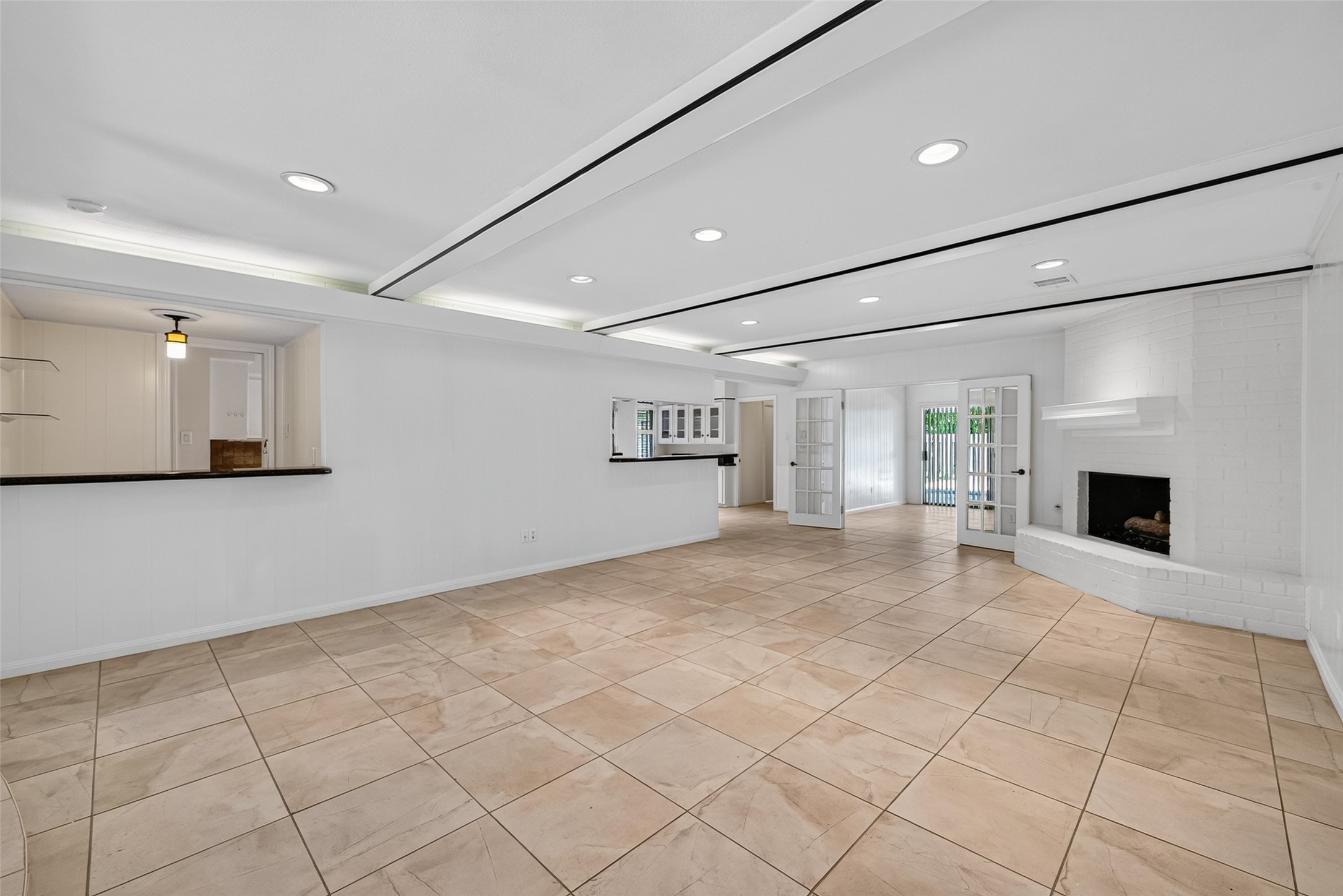 6222 Creekbend Drive Property Photo 16