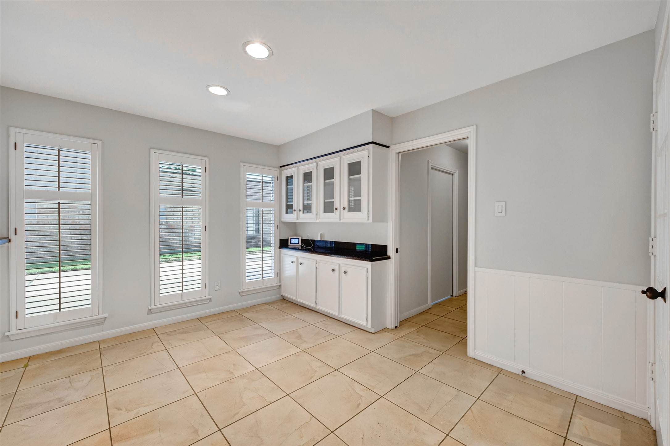 6222 Creekbend Drive Property Photo 26