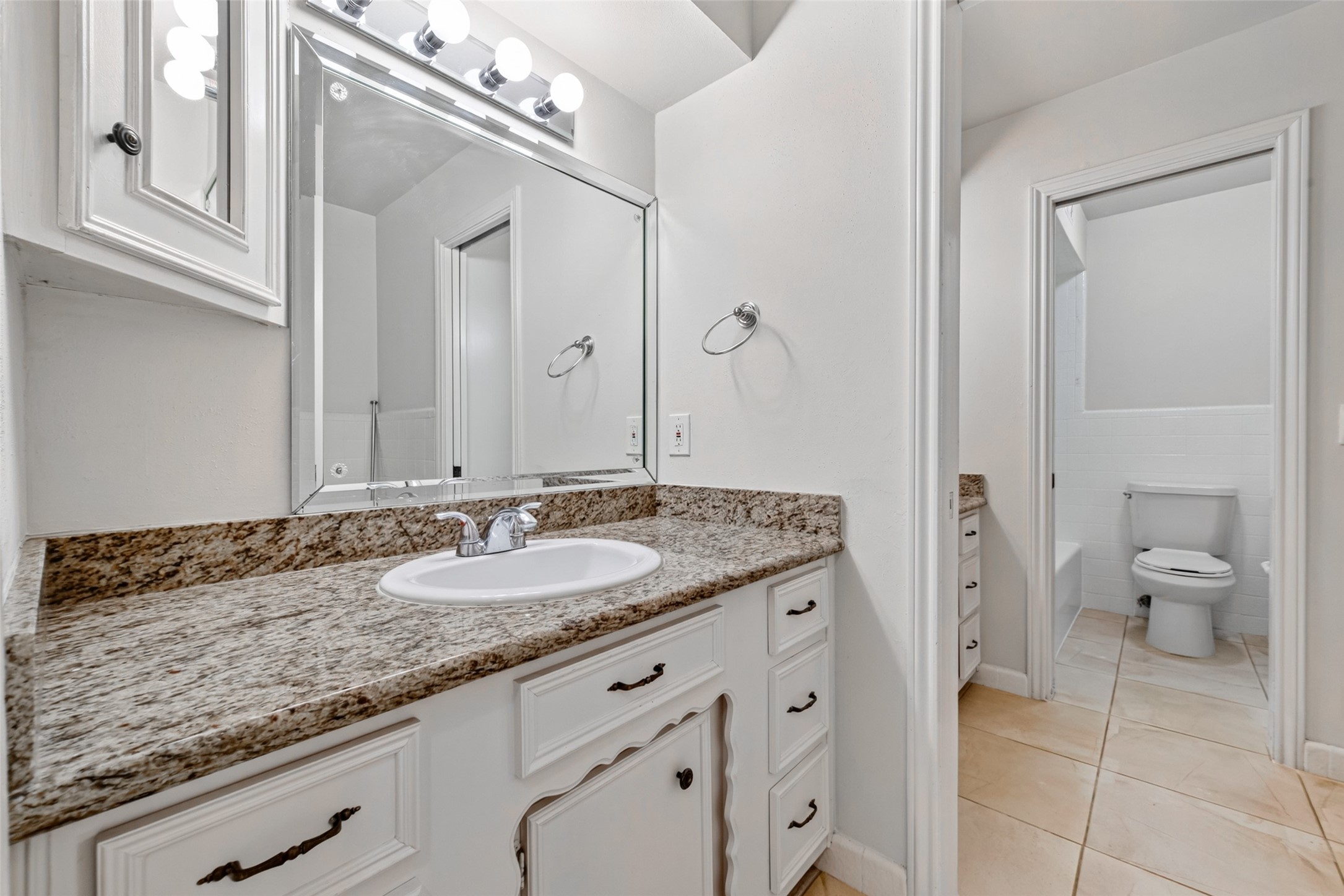 6222 Creekbend Drive Property Photo 40