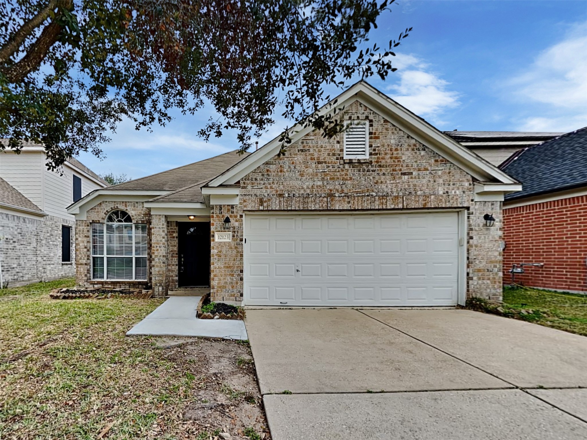 12123 Lands Down Ridge Way Property Photo 1