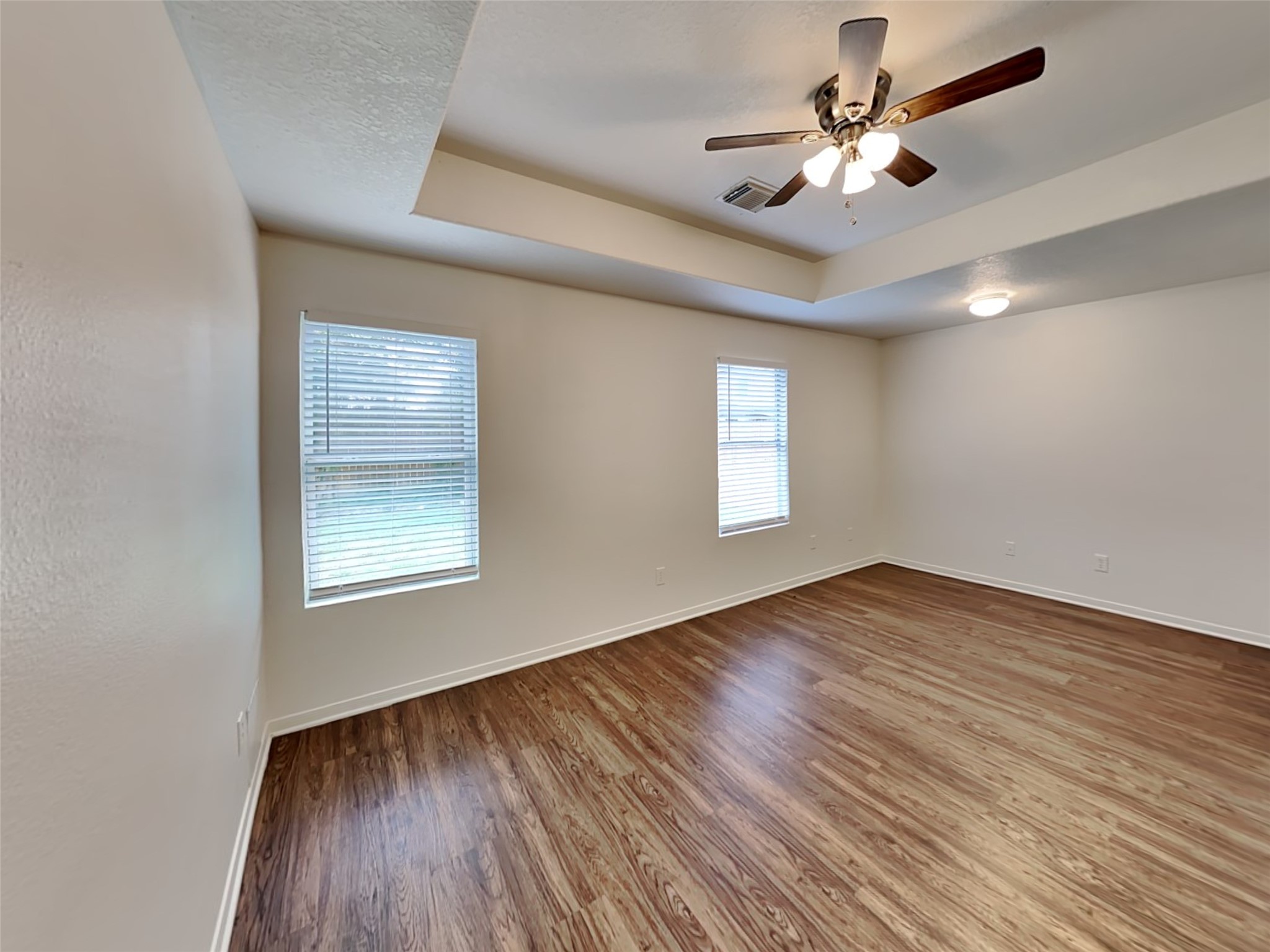 12123 Lands Down Ridge Way Property Photo 9