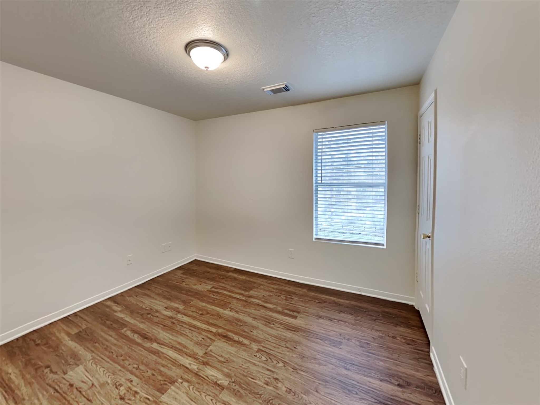 12123 Lands Down Ridge Way Property Photo 13