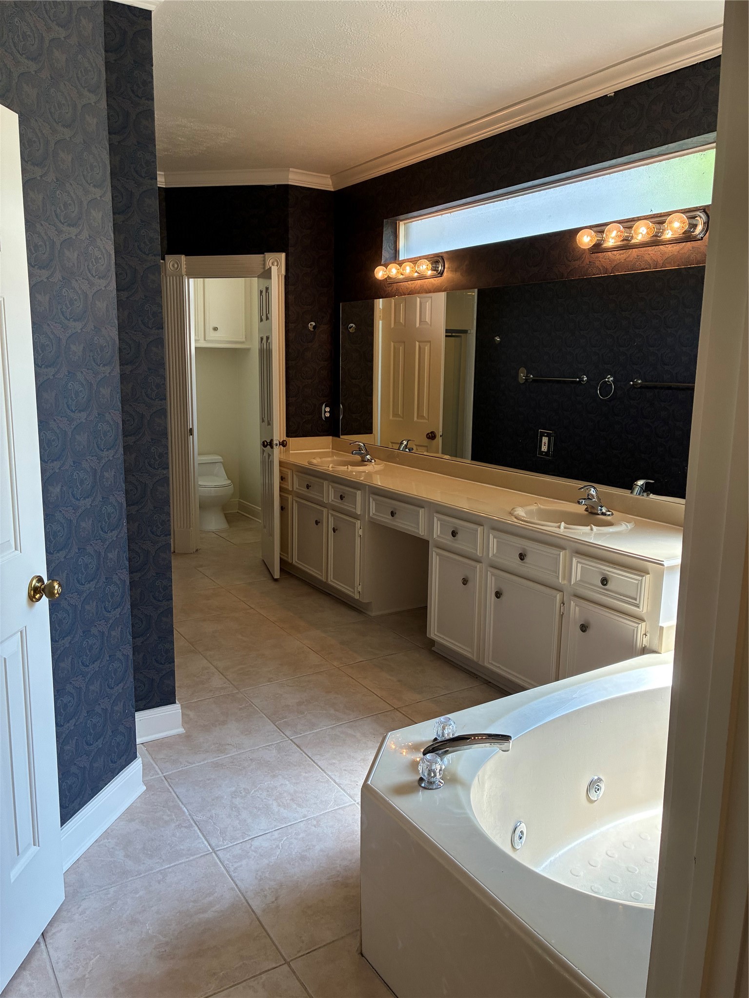17907 Russwood Court Property Photo 21