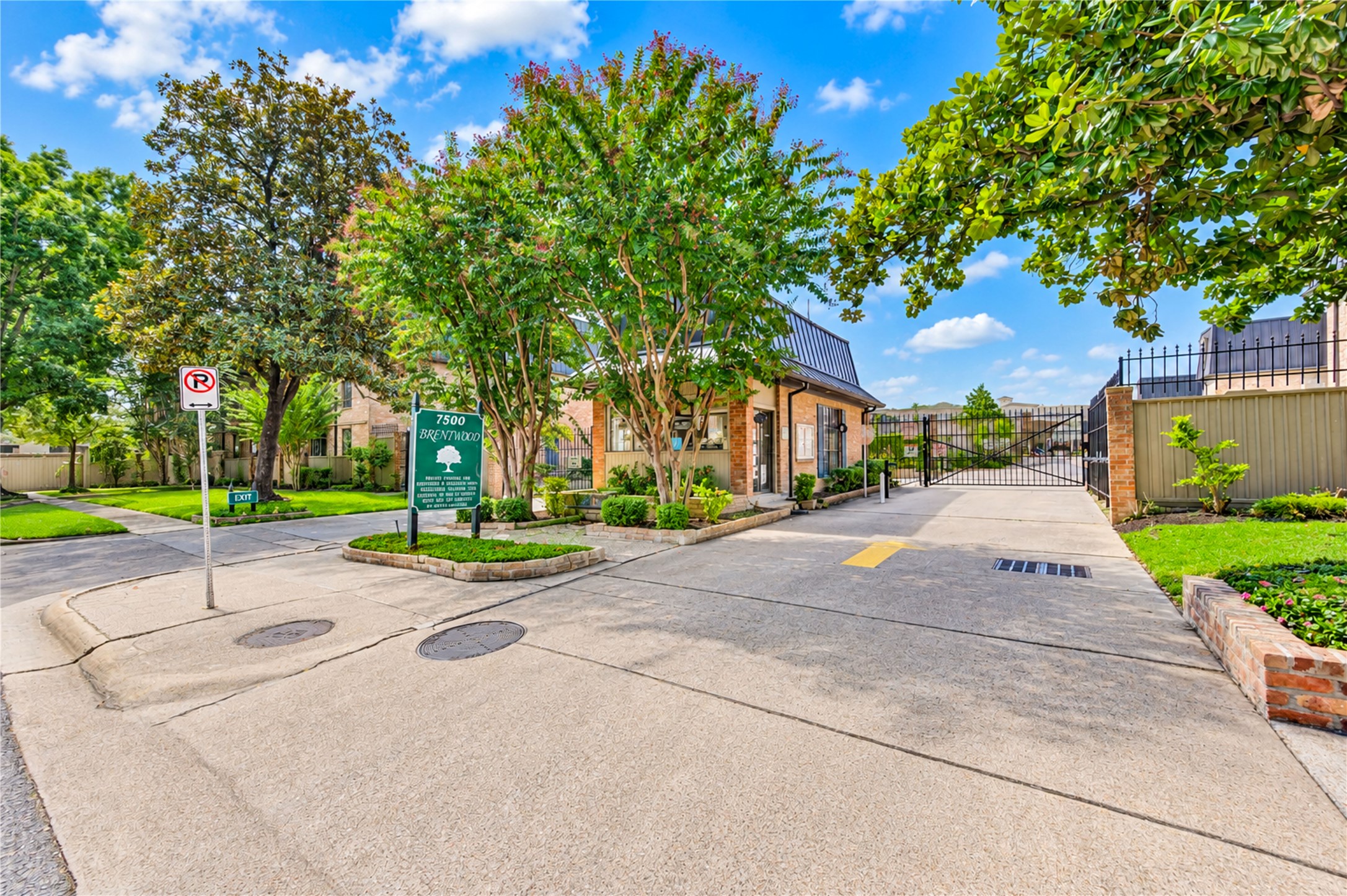 2400 N Braeswood Boulevard 313 Property Photo 1