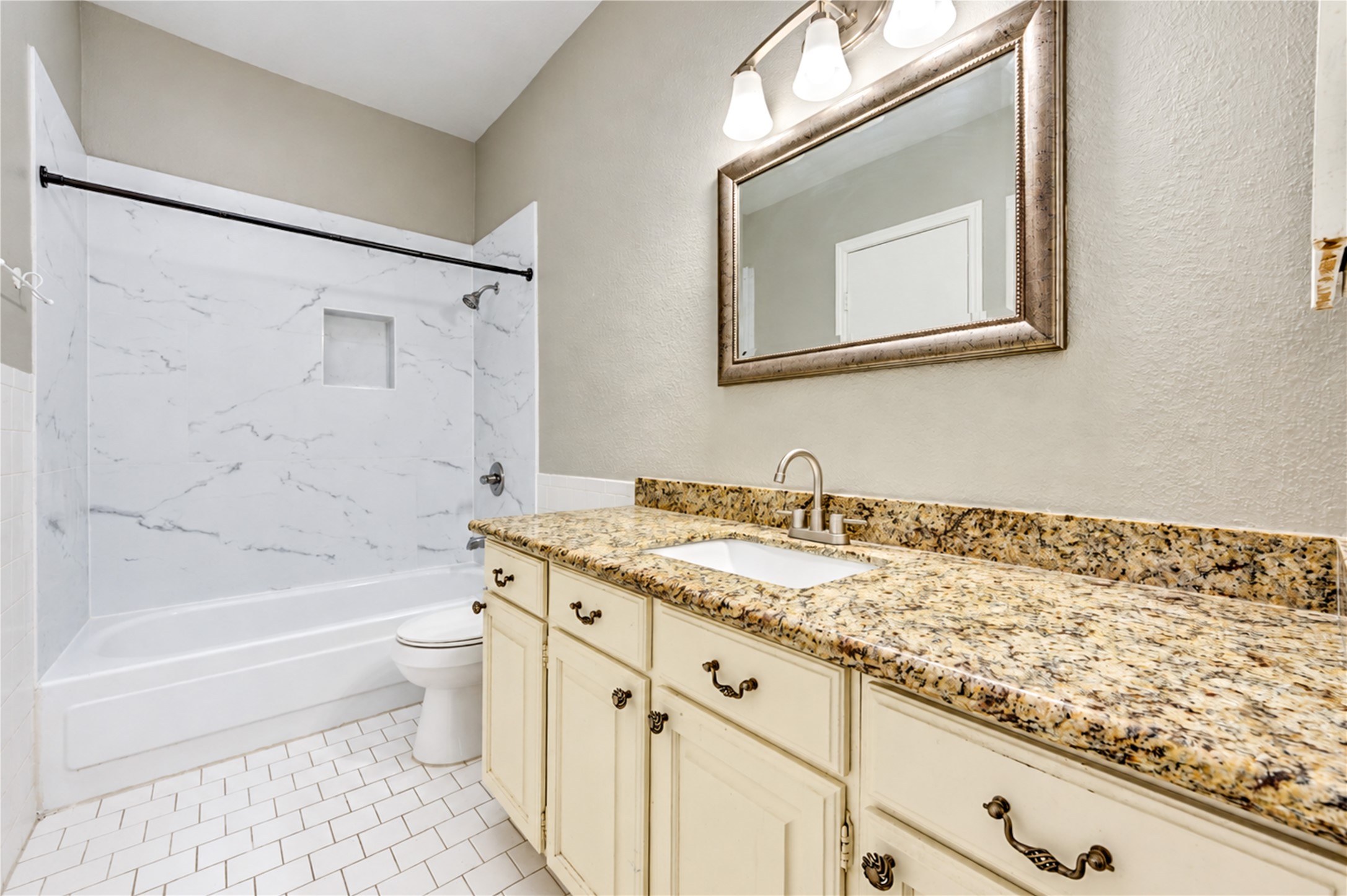 2400 N Braeswood Boulevard 313 Property Photo 3