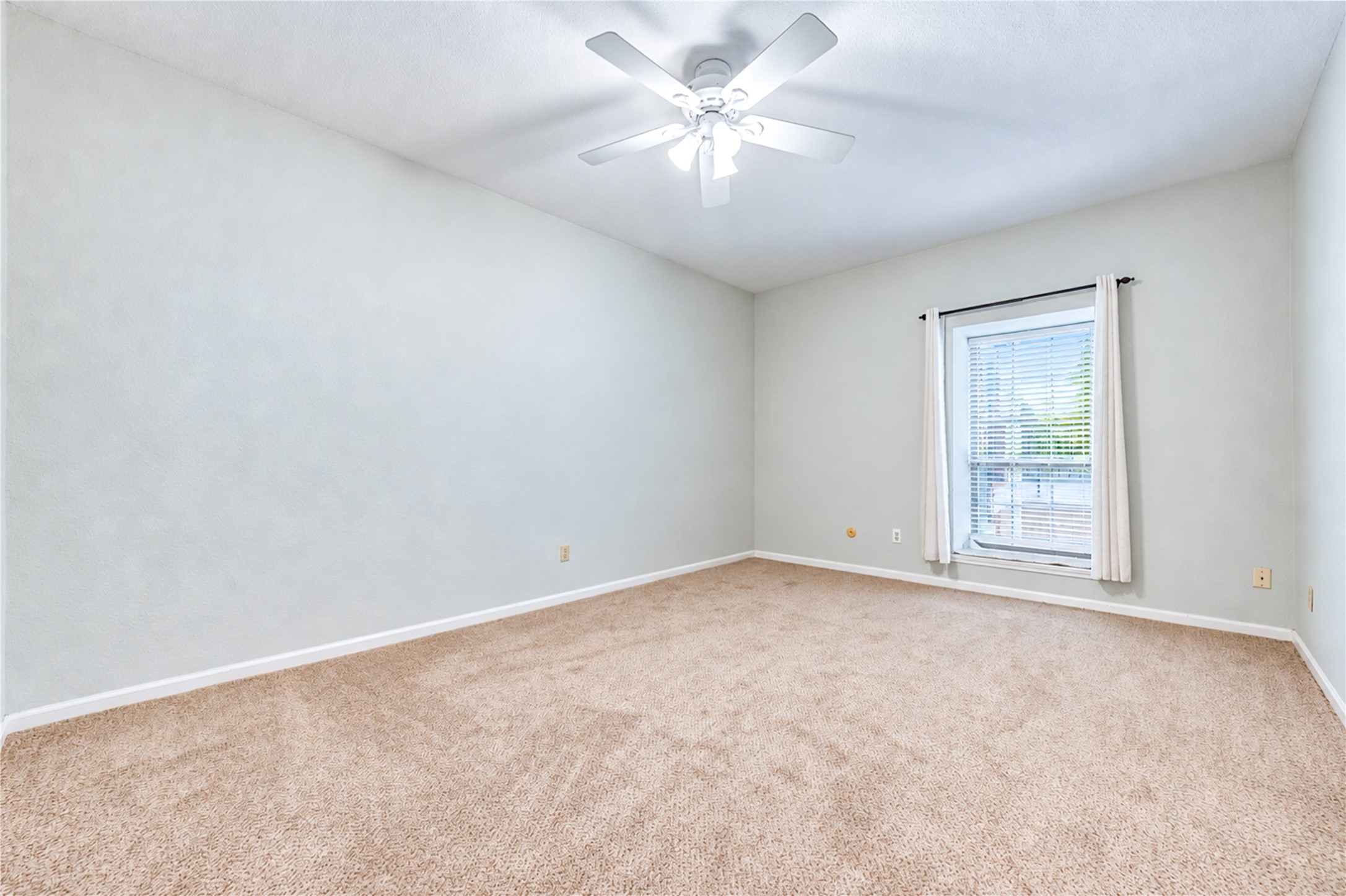 2400 N Braeswood Boulevard 313 Property Photo 24