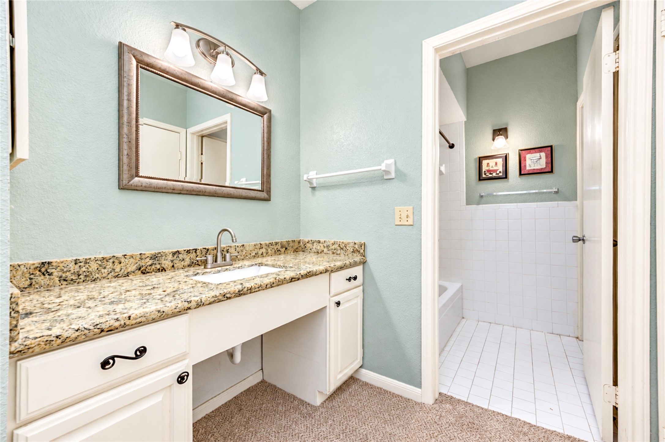 2400 N Braeswood Boulevard 313 Property Photo 29