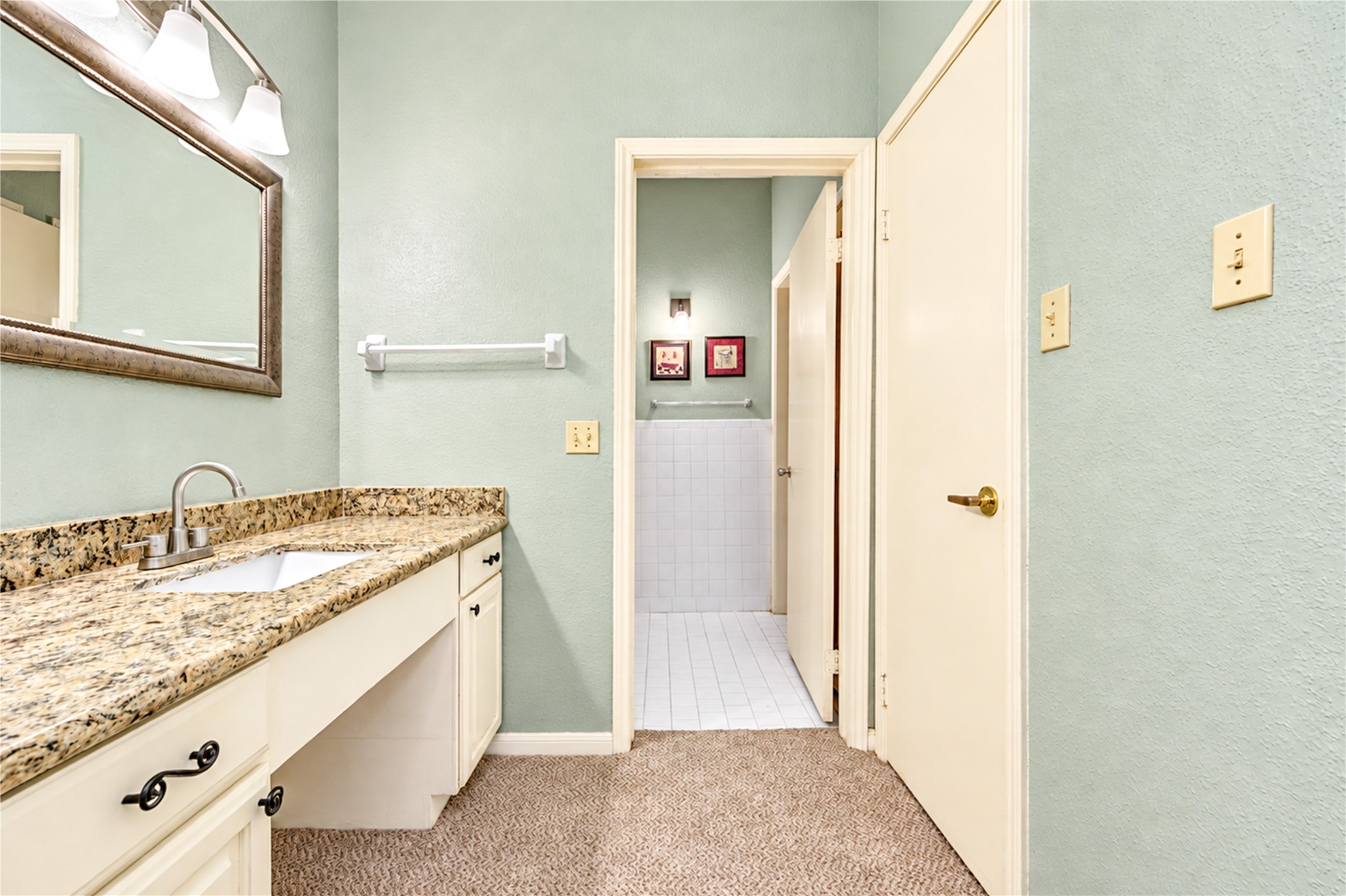 2400 N Braeswood Boulevard 313 Property Photo 30