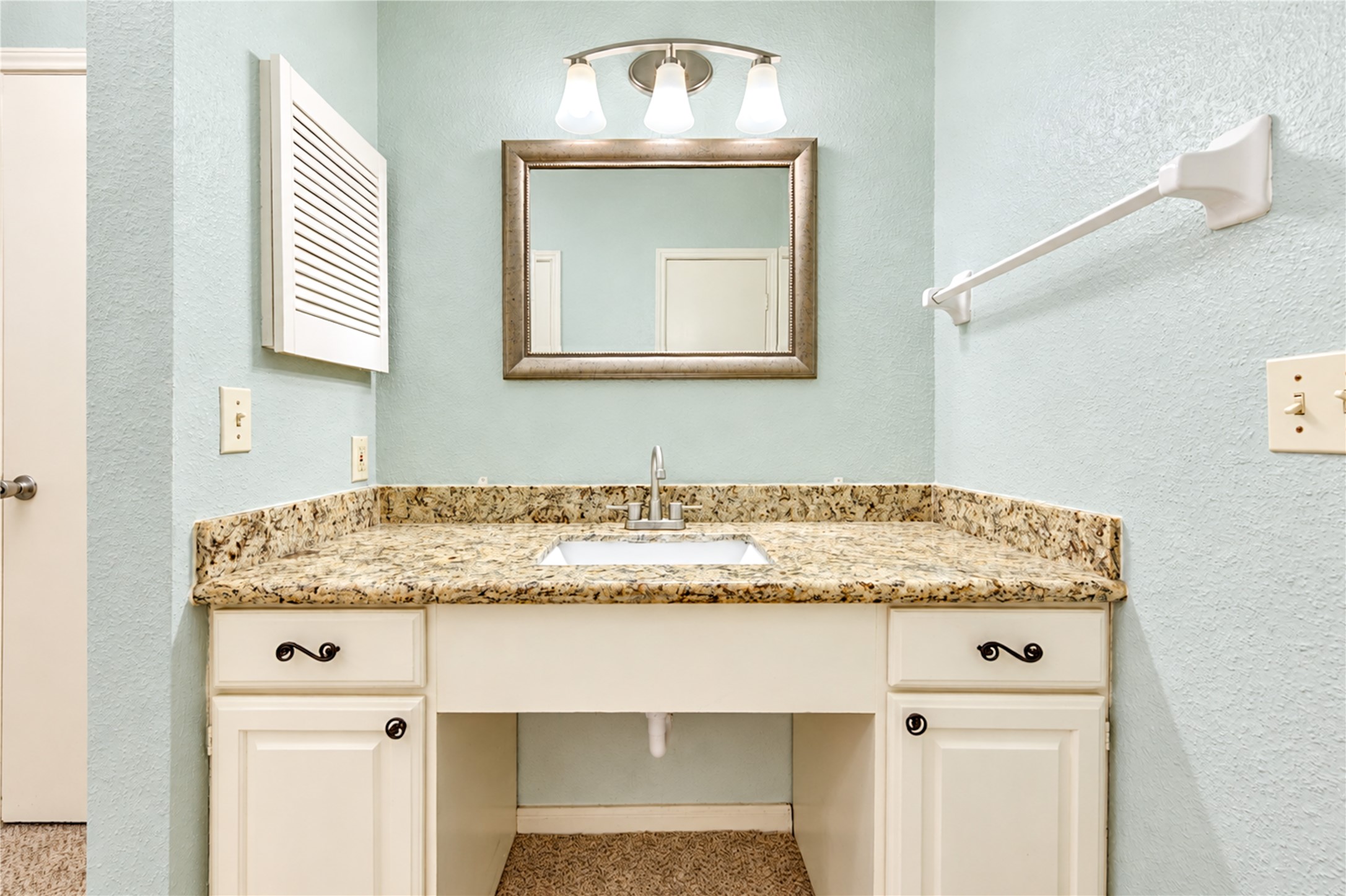 2400 N Braeswood Boulevard 313 Property Photo 31