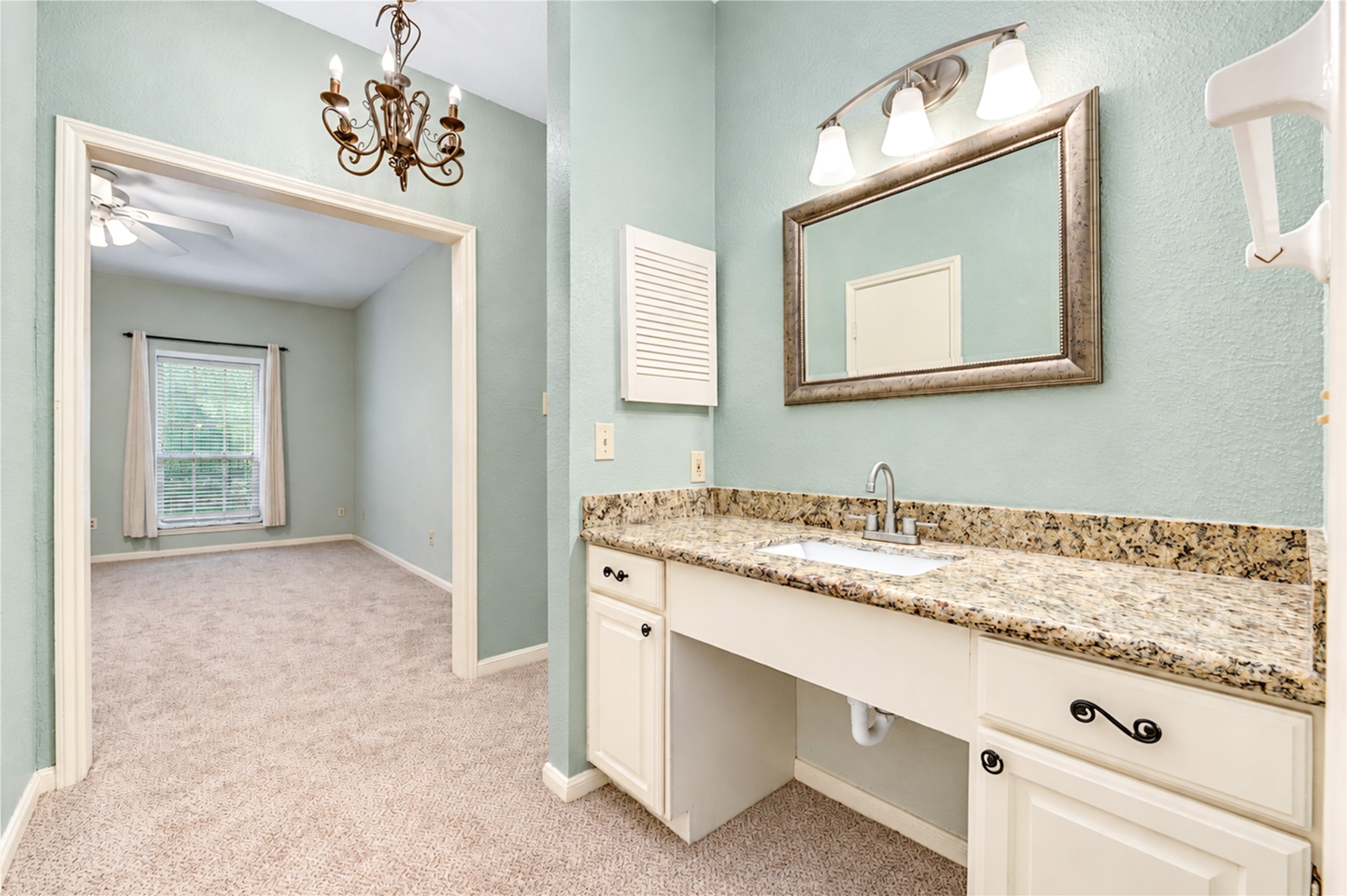 2400 N Braeswood Boulevard 313 Property Photo 32