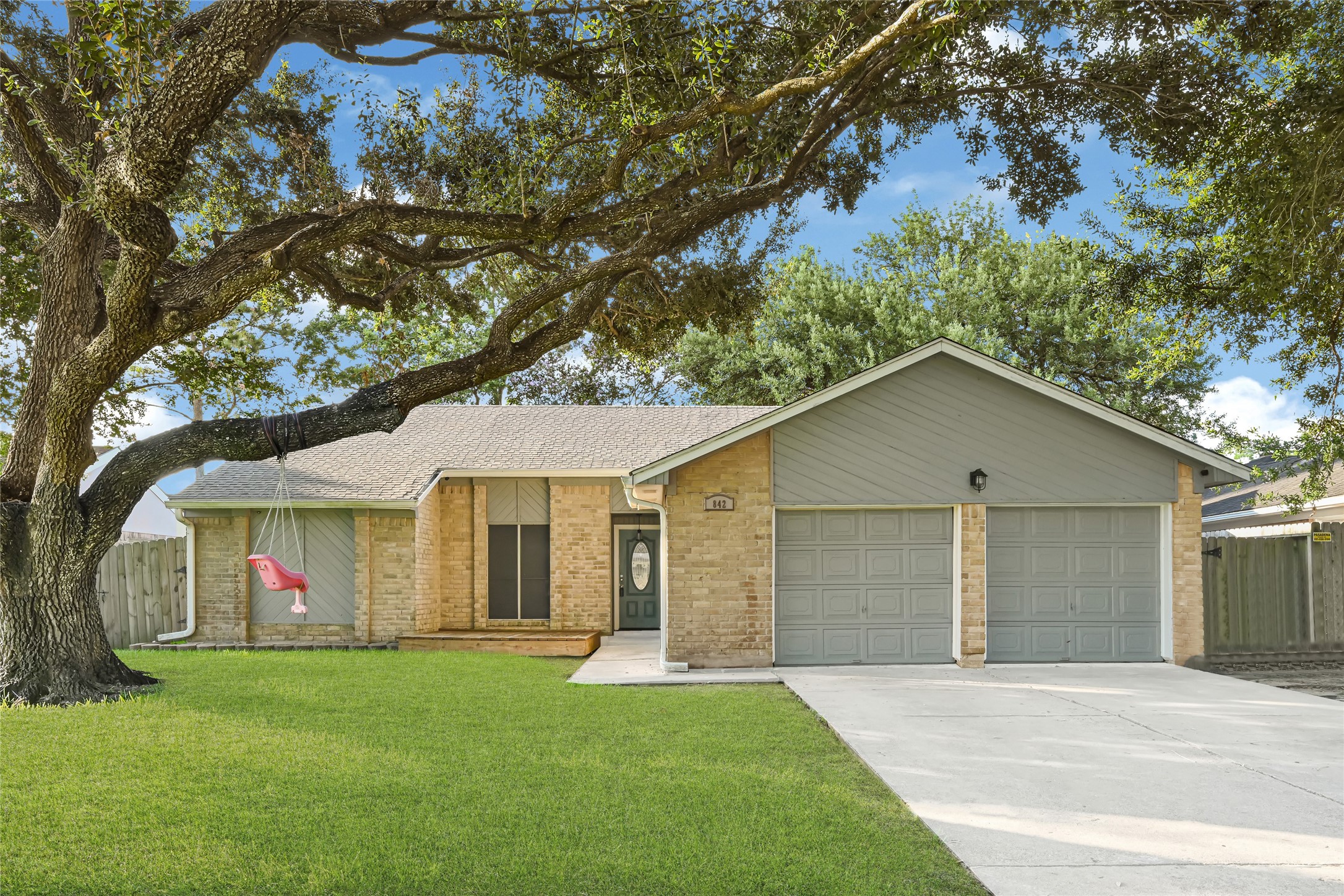 842 Walbrook Drive