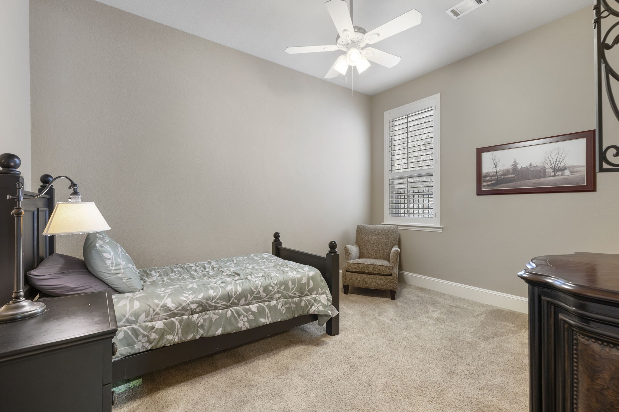 99 N Almondell Circle Property Photo 19