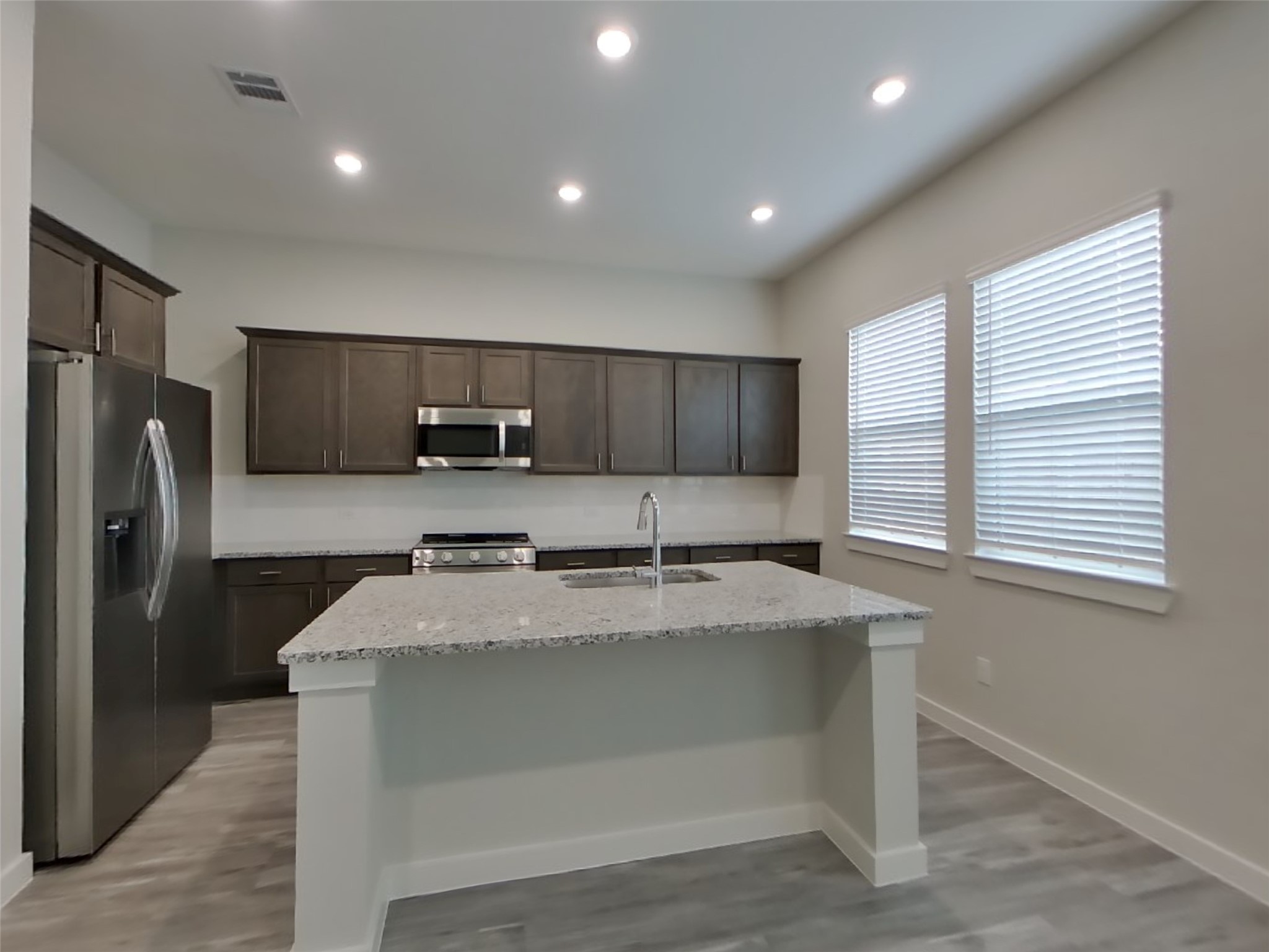 22613 Terrazzo Drive Property Photo 5