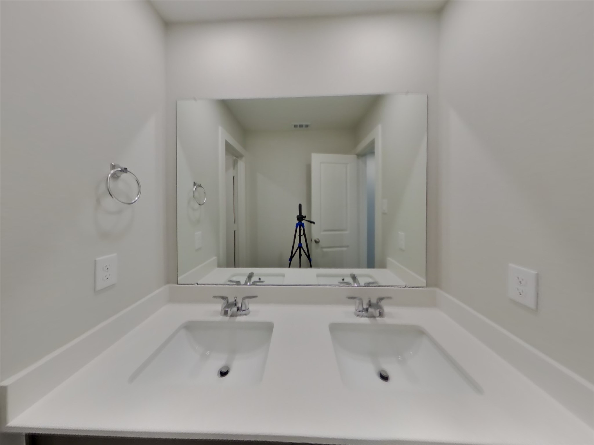22613 Terrazzo Drive Property Photo 14