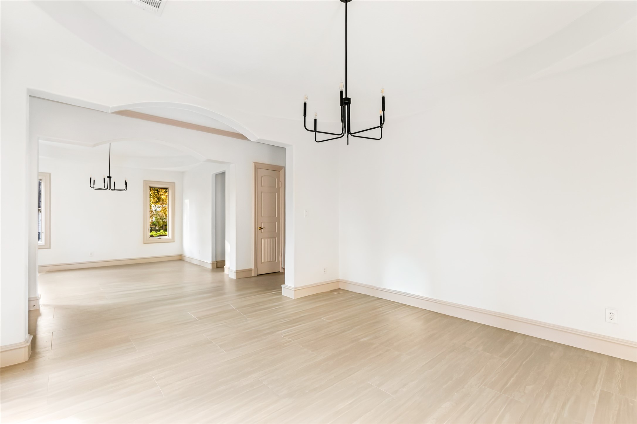 1207 Vista Del Lago Drive Property Photo 17